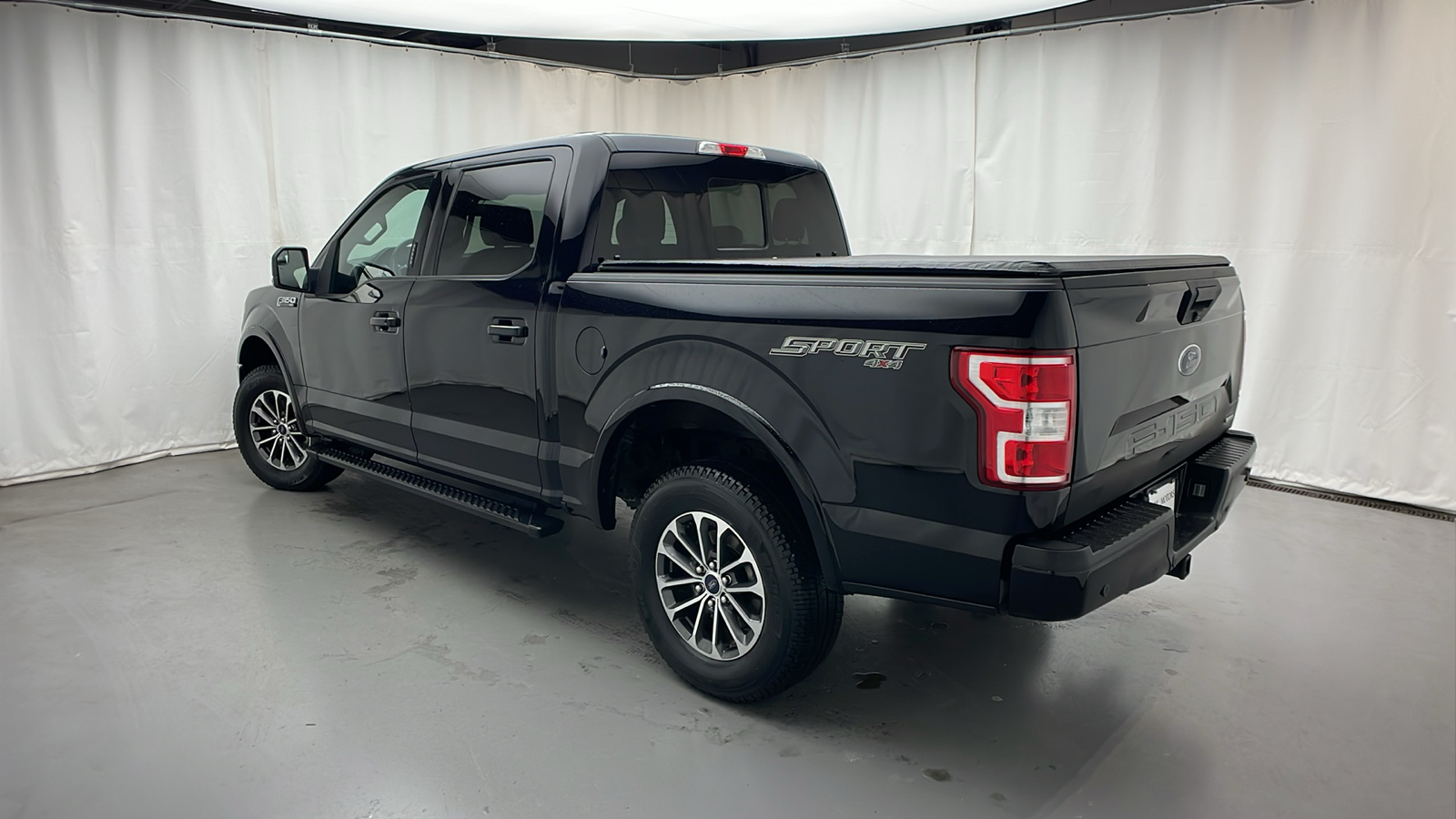 2020 Ford F-150 XLT 33