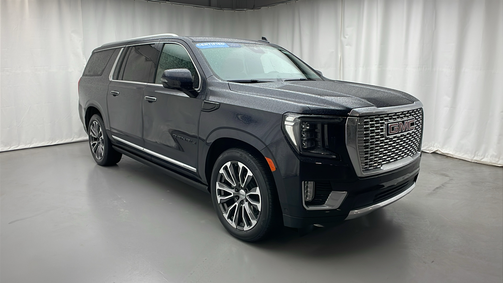 2023 GMC Yukon XL Denali 2