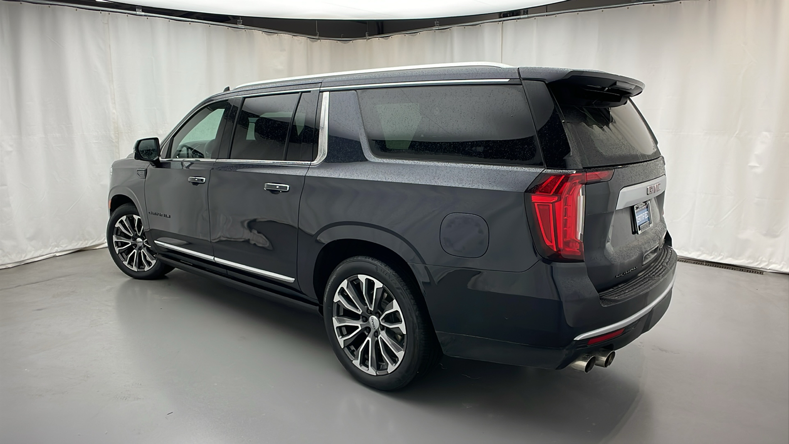 2023 GMC Yukon XL Denali 40