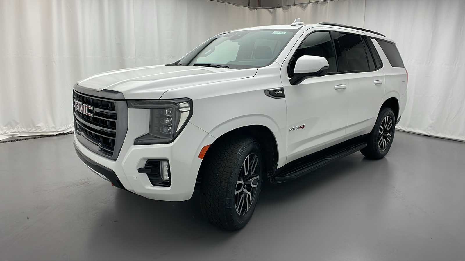 2023 GMC Yukon AT4 44