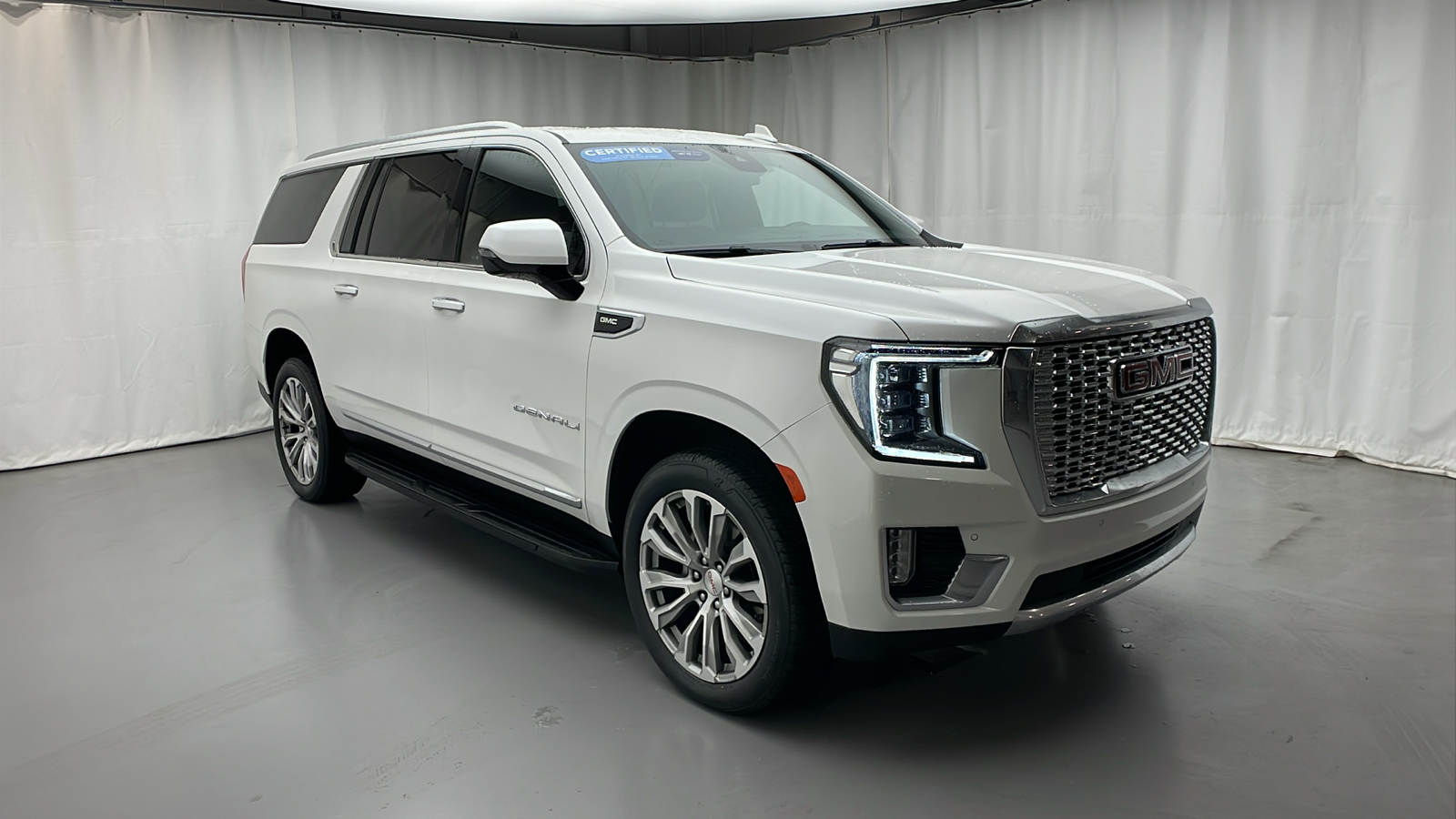 2023 GMC Yukon XL Denali 2