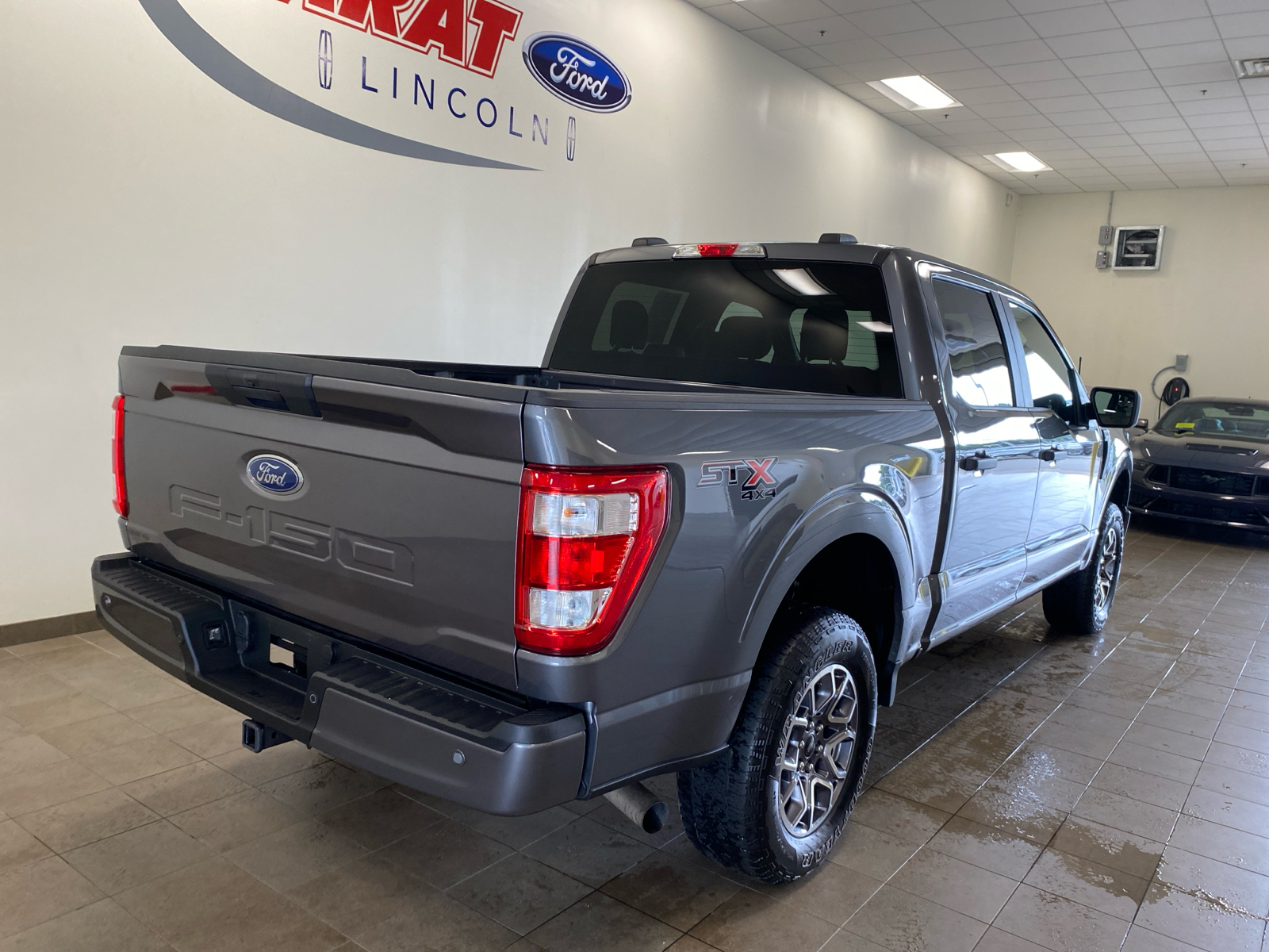 2021 Ford F-150 2021 FORD F-150 XL CREW CAB 4DR 145 WB 4WD 7