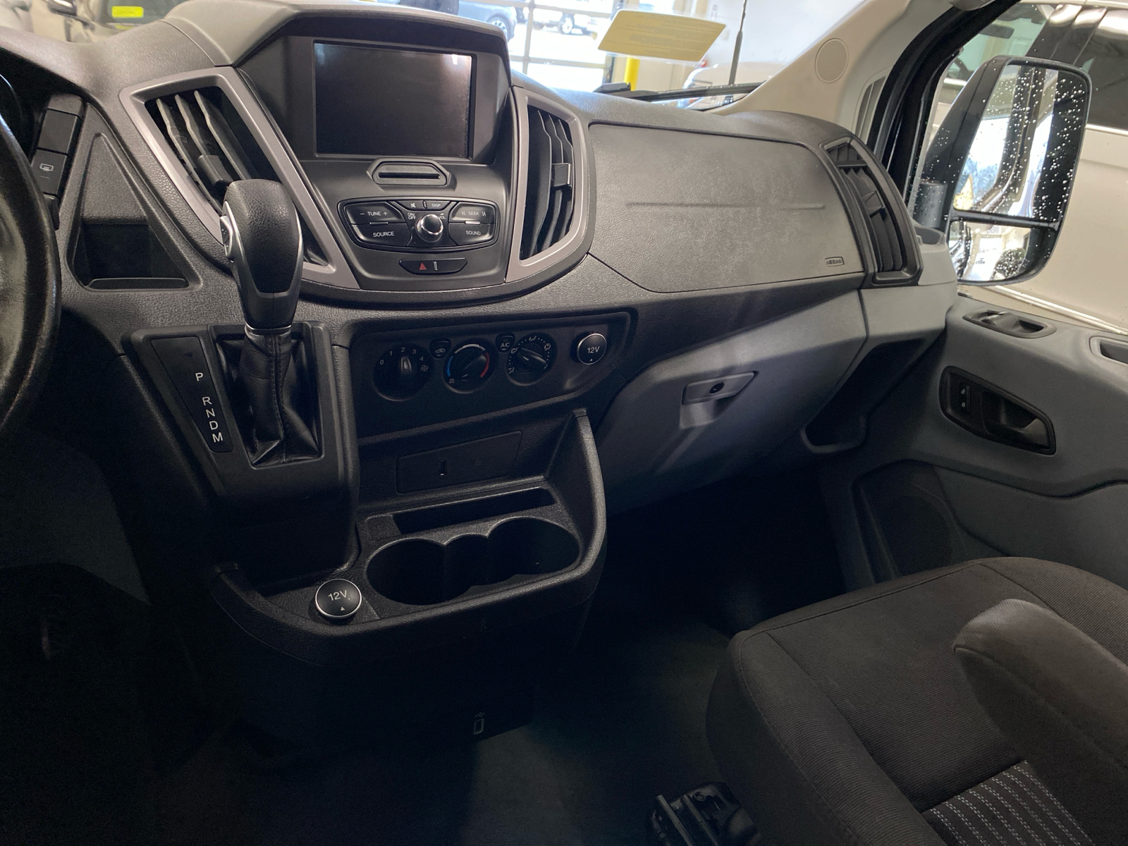 2019 Ford Transit Passenger Wagon XL 13