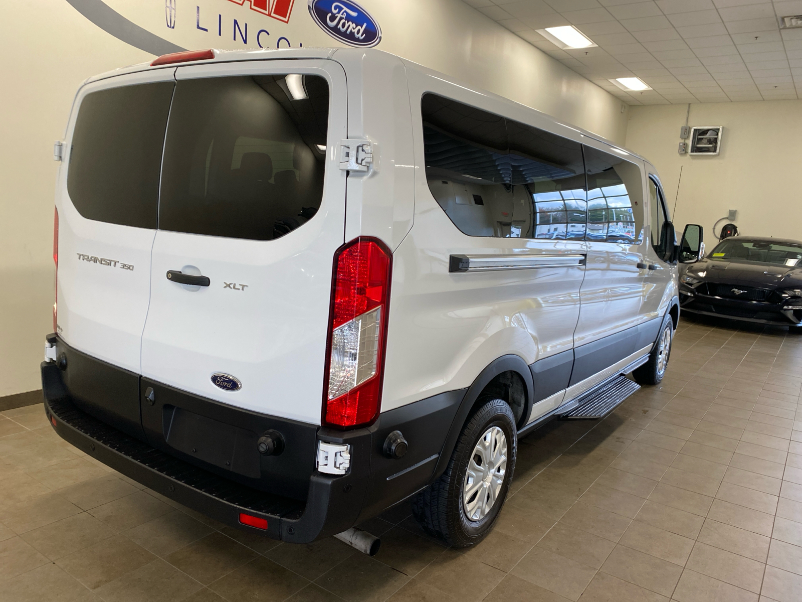 2020 Ford Transit Passenger Wagon 2020 FORD TRANSIT-350 PASSENGER XL WGN 3DR 148 WB 9