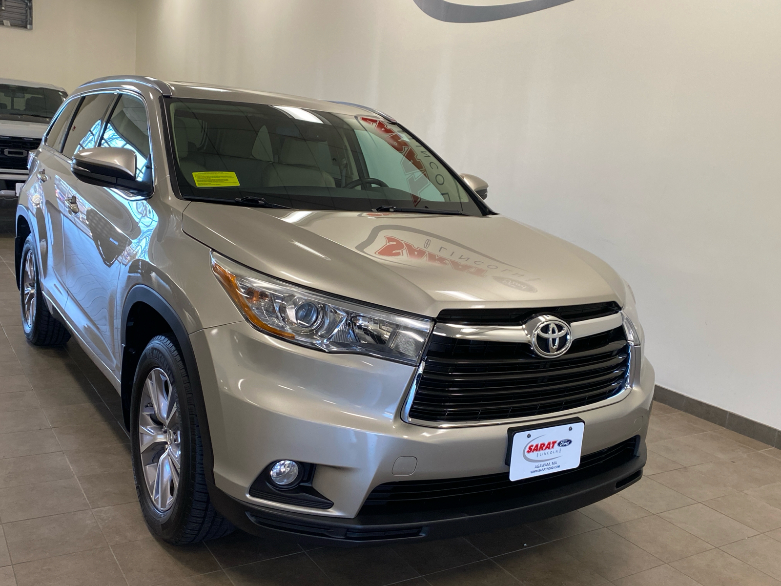 2015 Toyota Highlander XLE 2