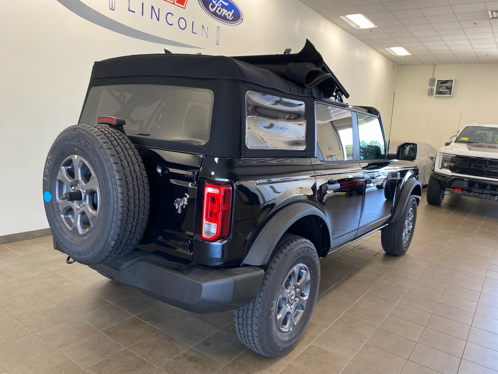 2024 Ford Bronco E7B0 BIG BEND 4 DOOR 8