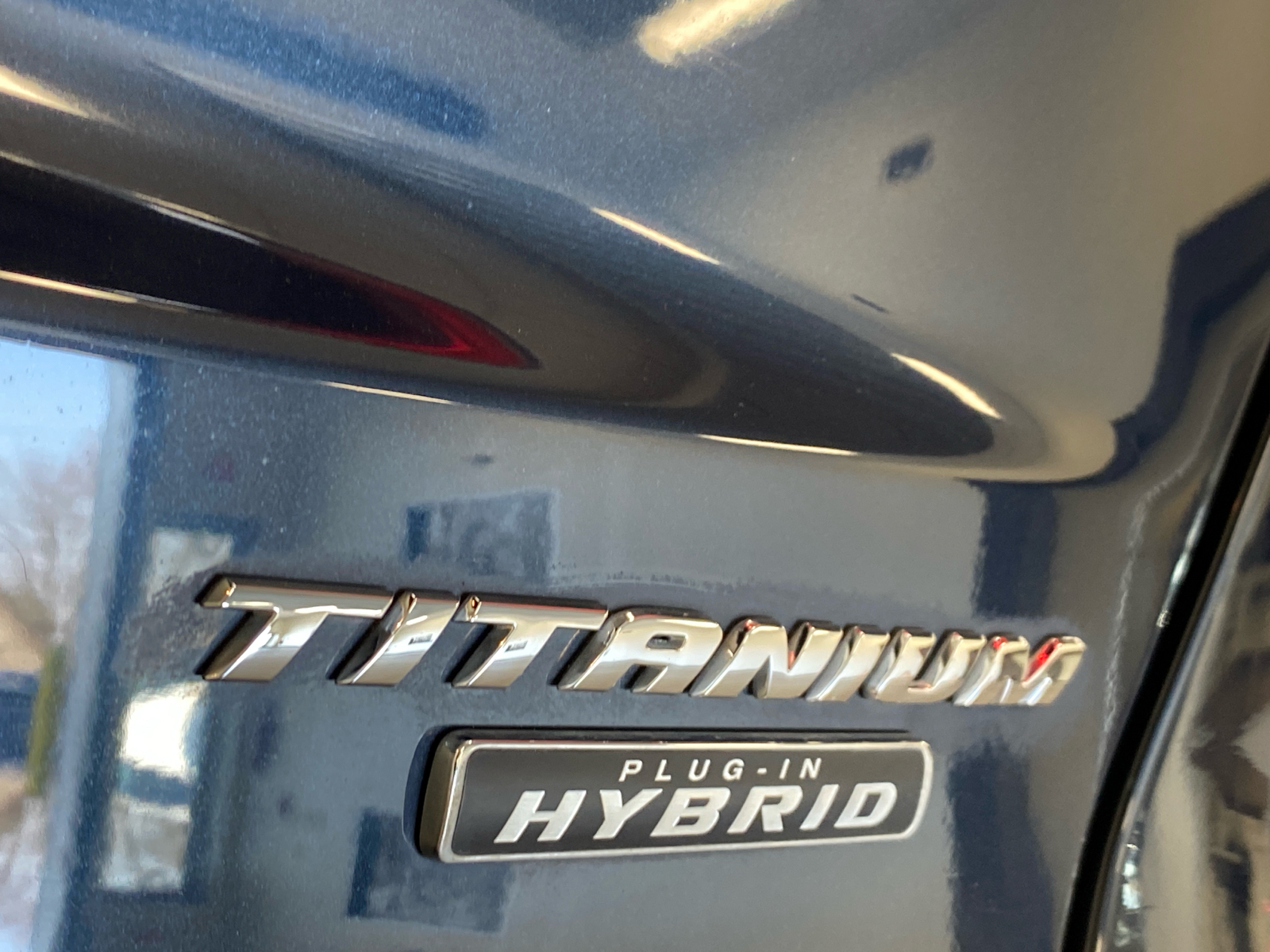 2020 Ford Fusion Plug-In Hybrid Titanium 8