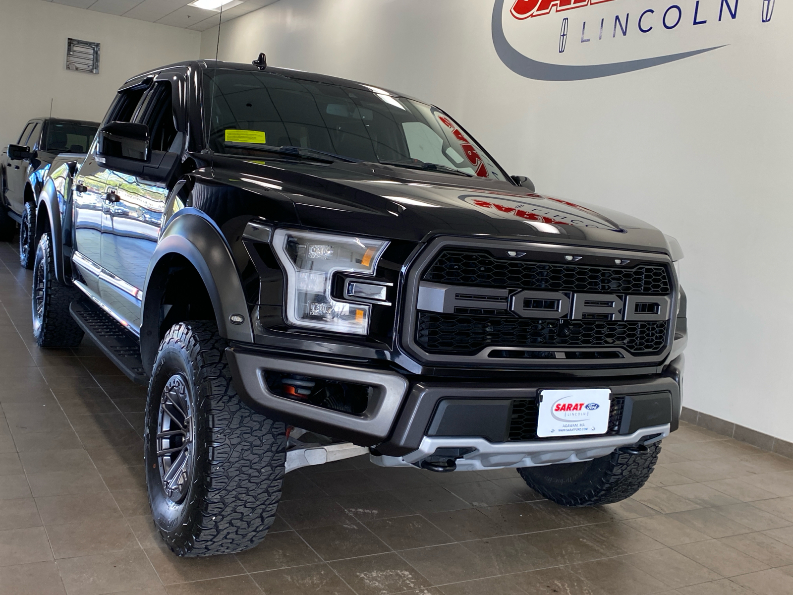 2020 Ford F-150 Raptor 2