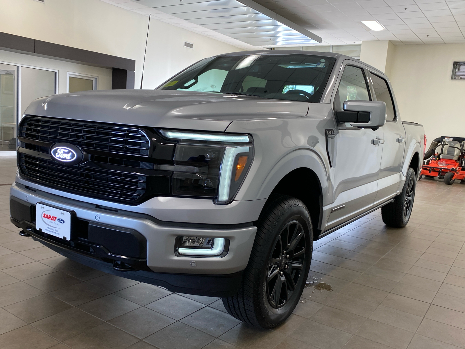 2024 Ford F-150 2024 FORD F-150 PLATINUM CREW CAB 4DR 145 WB 4WD 4