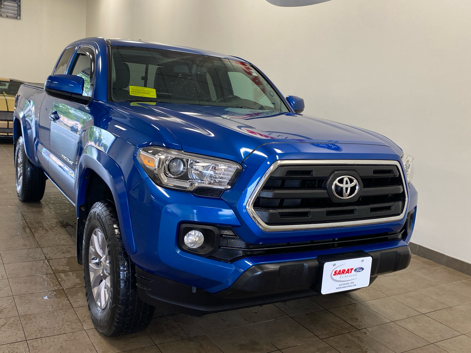 2017 Toyota Tacoma SR5 2