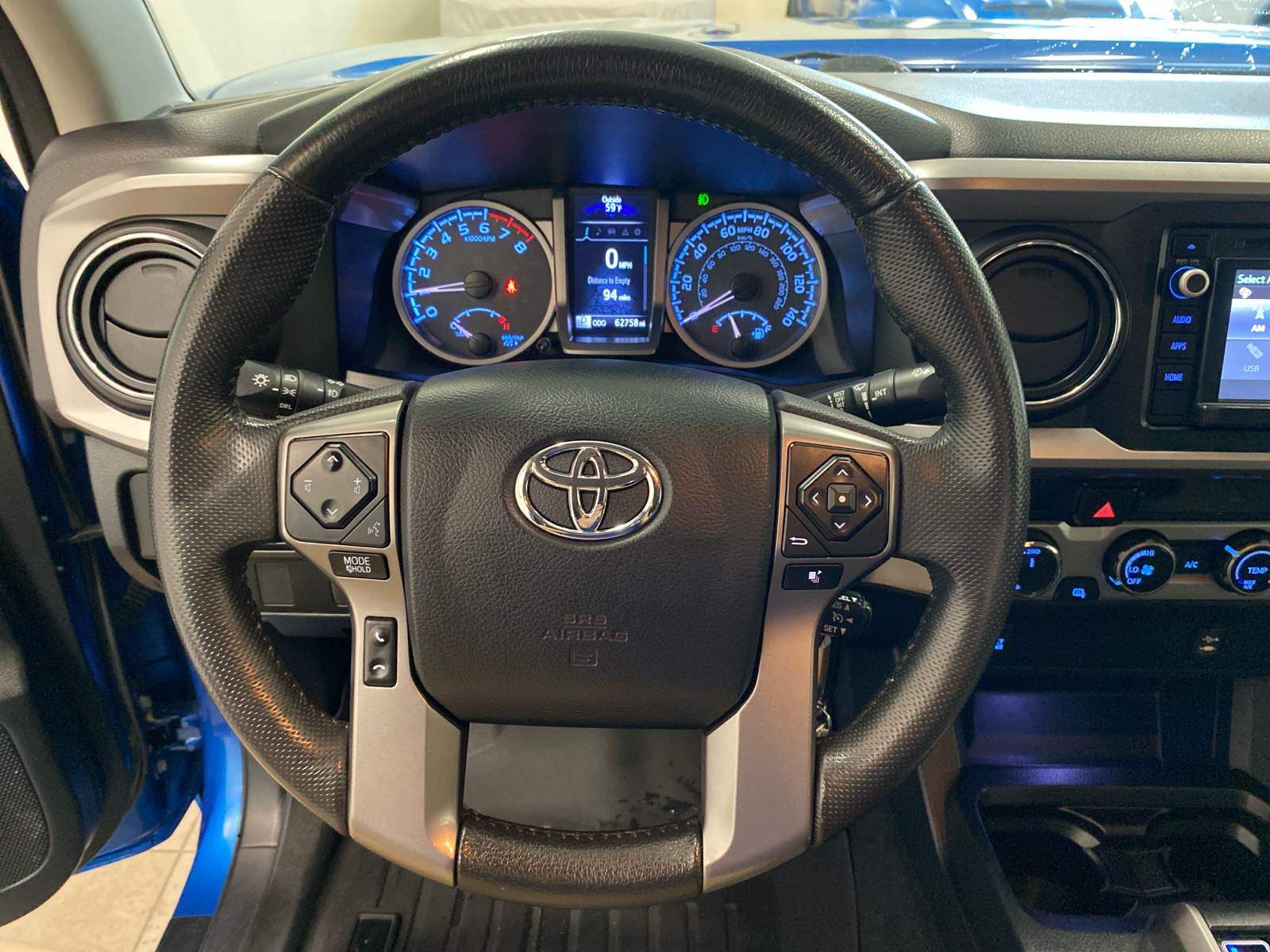 2017 Toyota Tacoma SR5 19