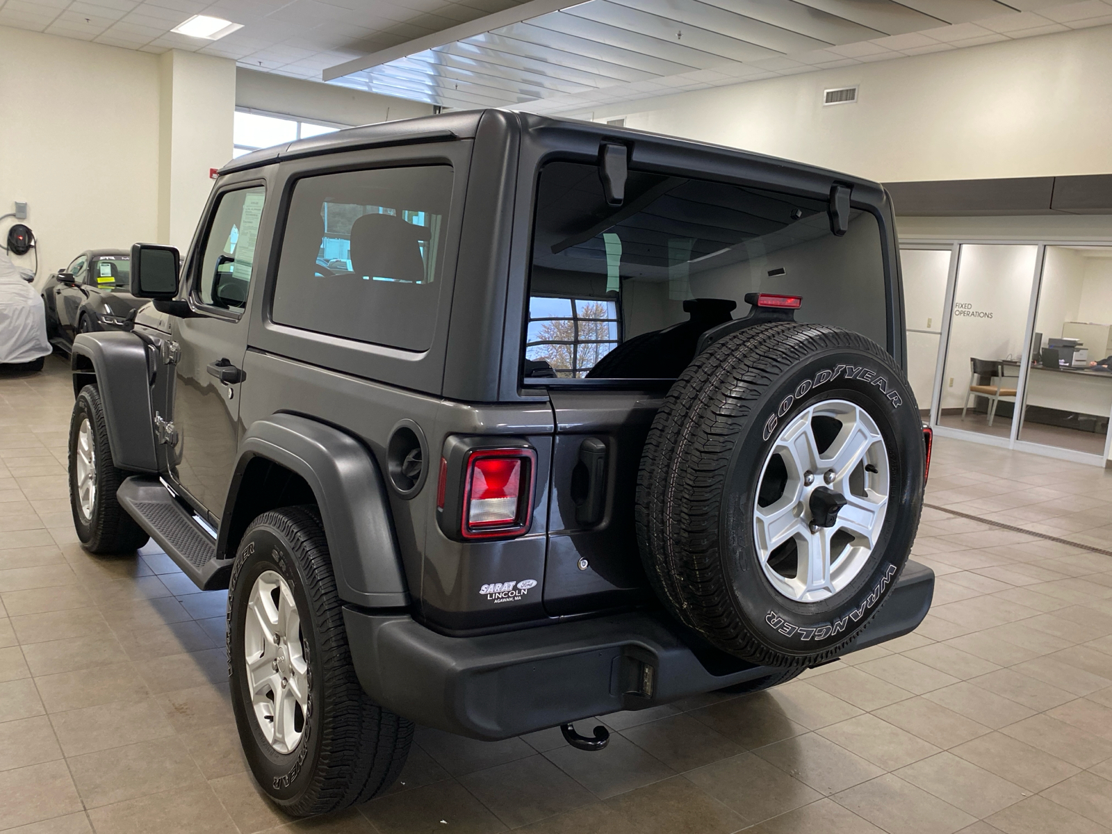 2019 Jeep Wrangler  5