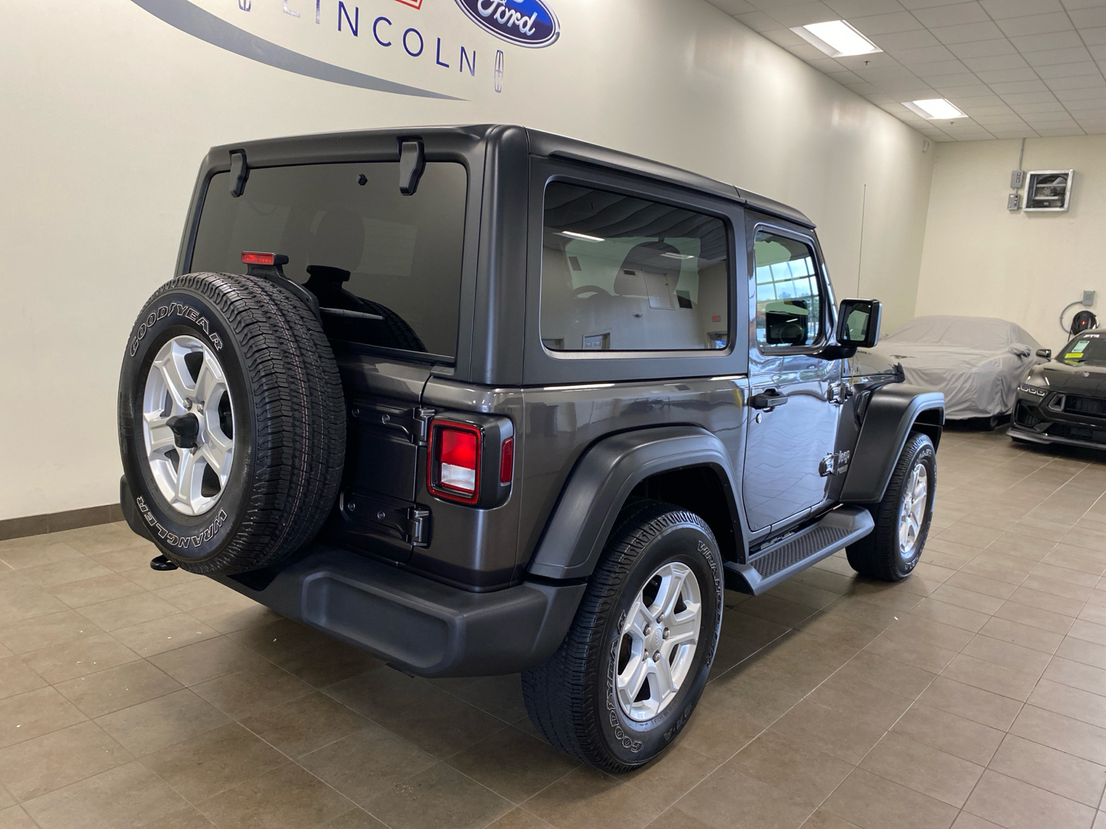 2019 Jeep Wrangler  7