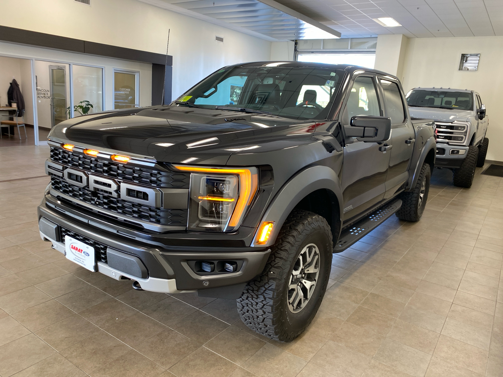 2023 Ford F-150 Raptor 4