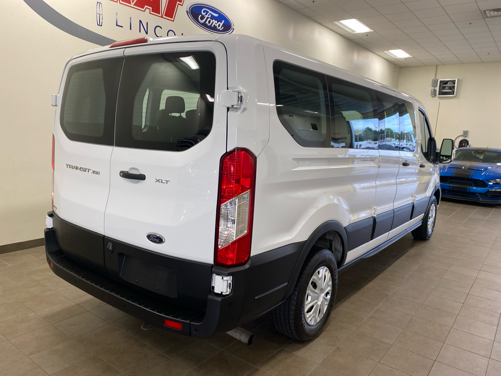 2021 Ford Transit Passenger Wagon XL 9