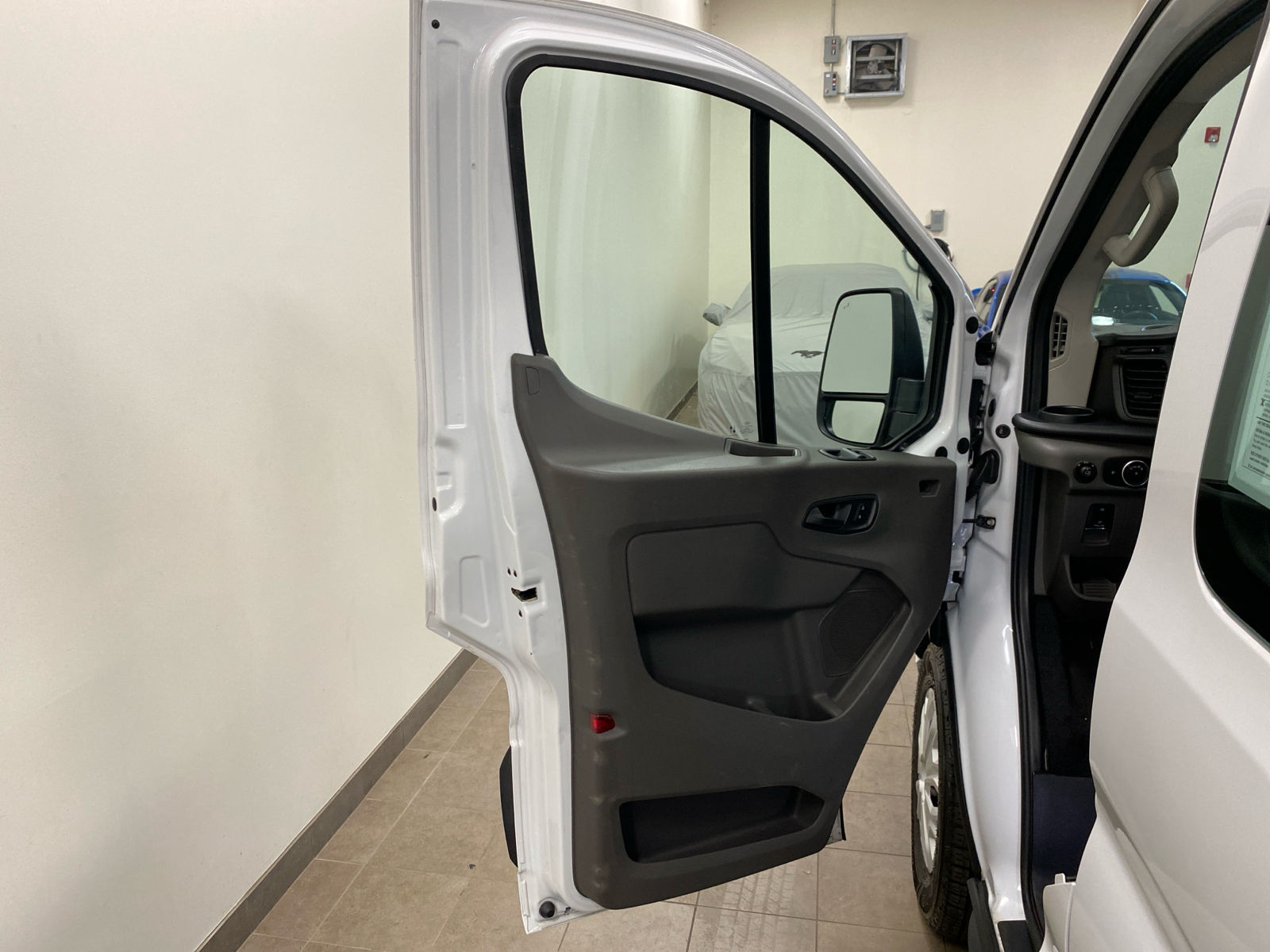 2021 Ford Transit Passenger Wagon XL 14