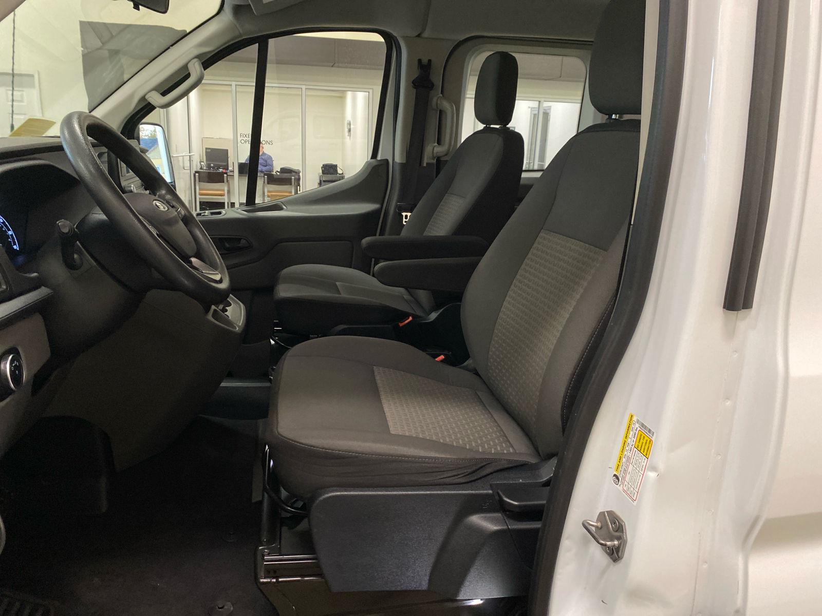 2021 Ford Transit Passenger Wagon XL 15