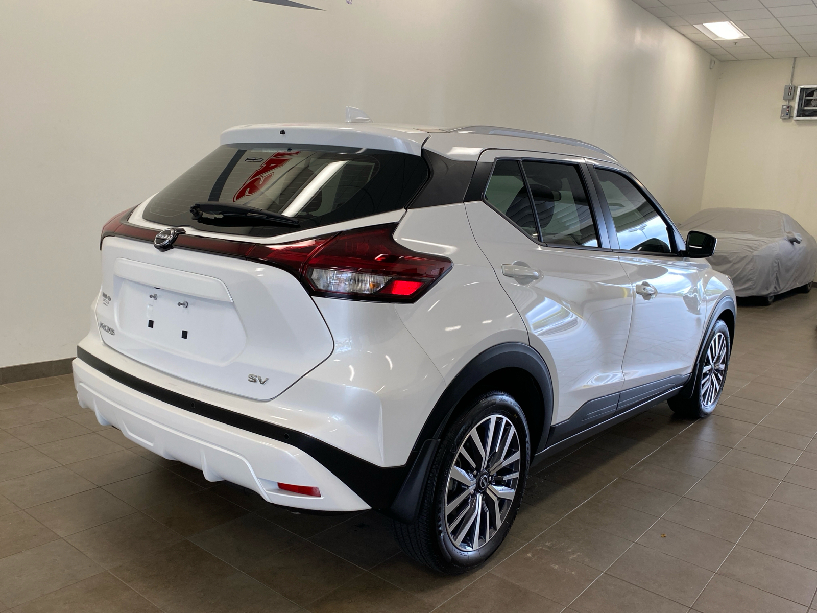 2023 Nissan Kicks SV 7