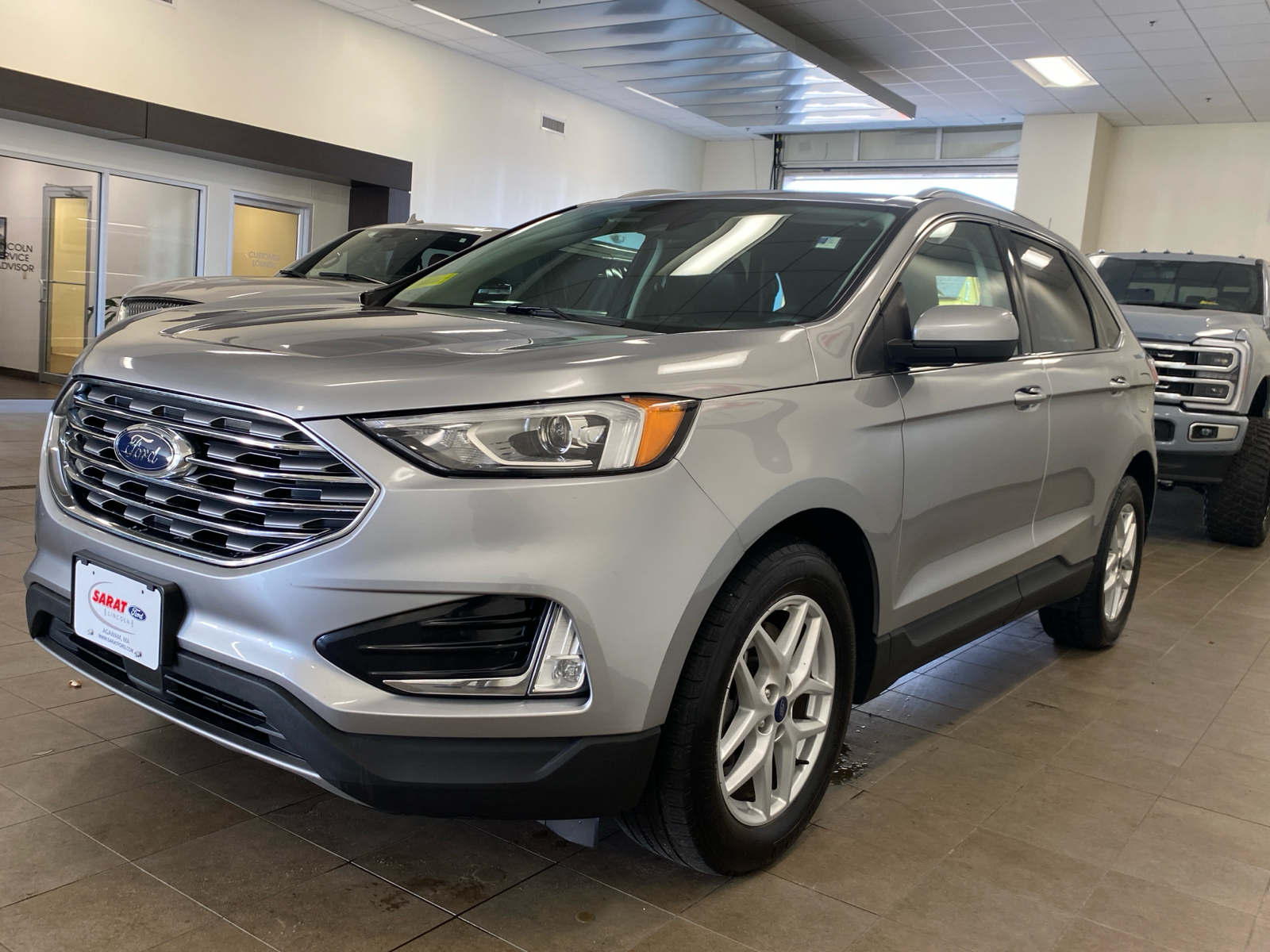 2021 Ford Edge  4