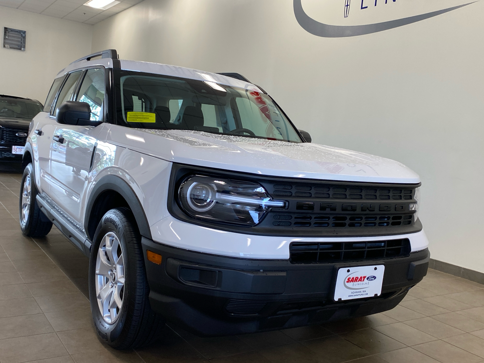 2021 Ford Bronco Sport  2