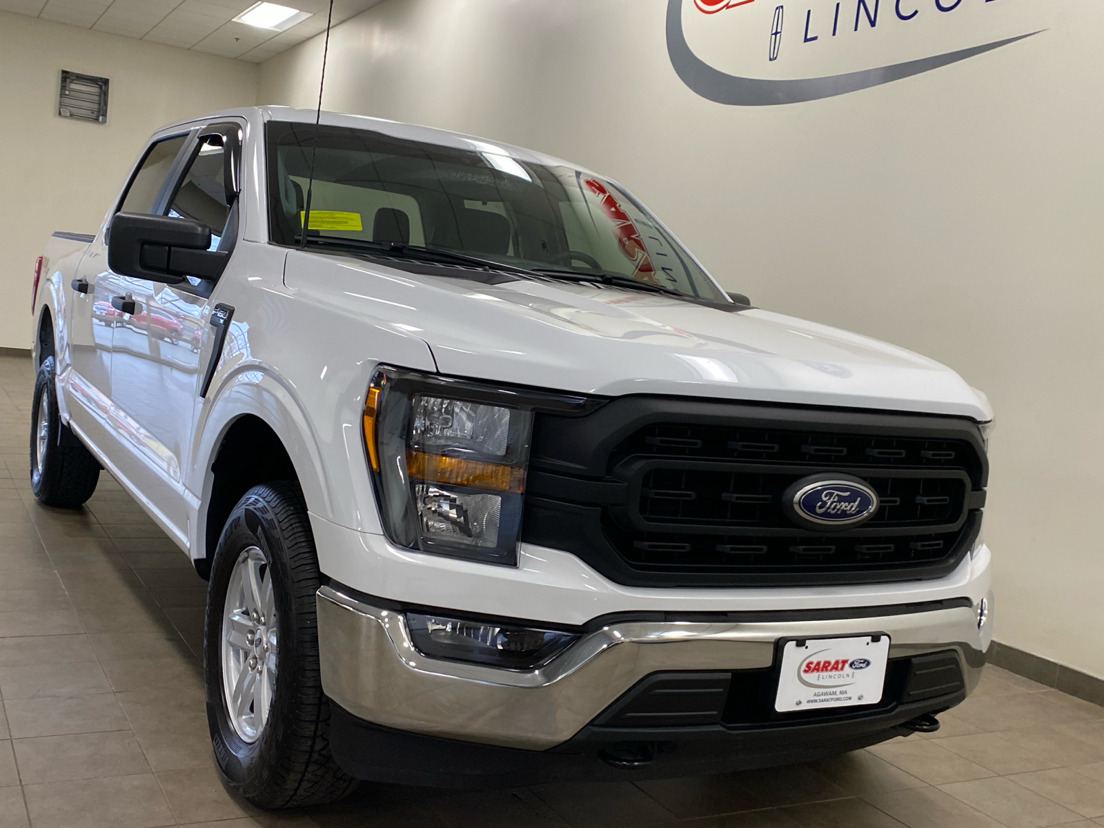 2023 Ford F-150 XL 2