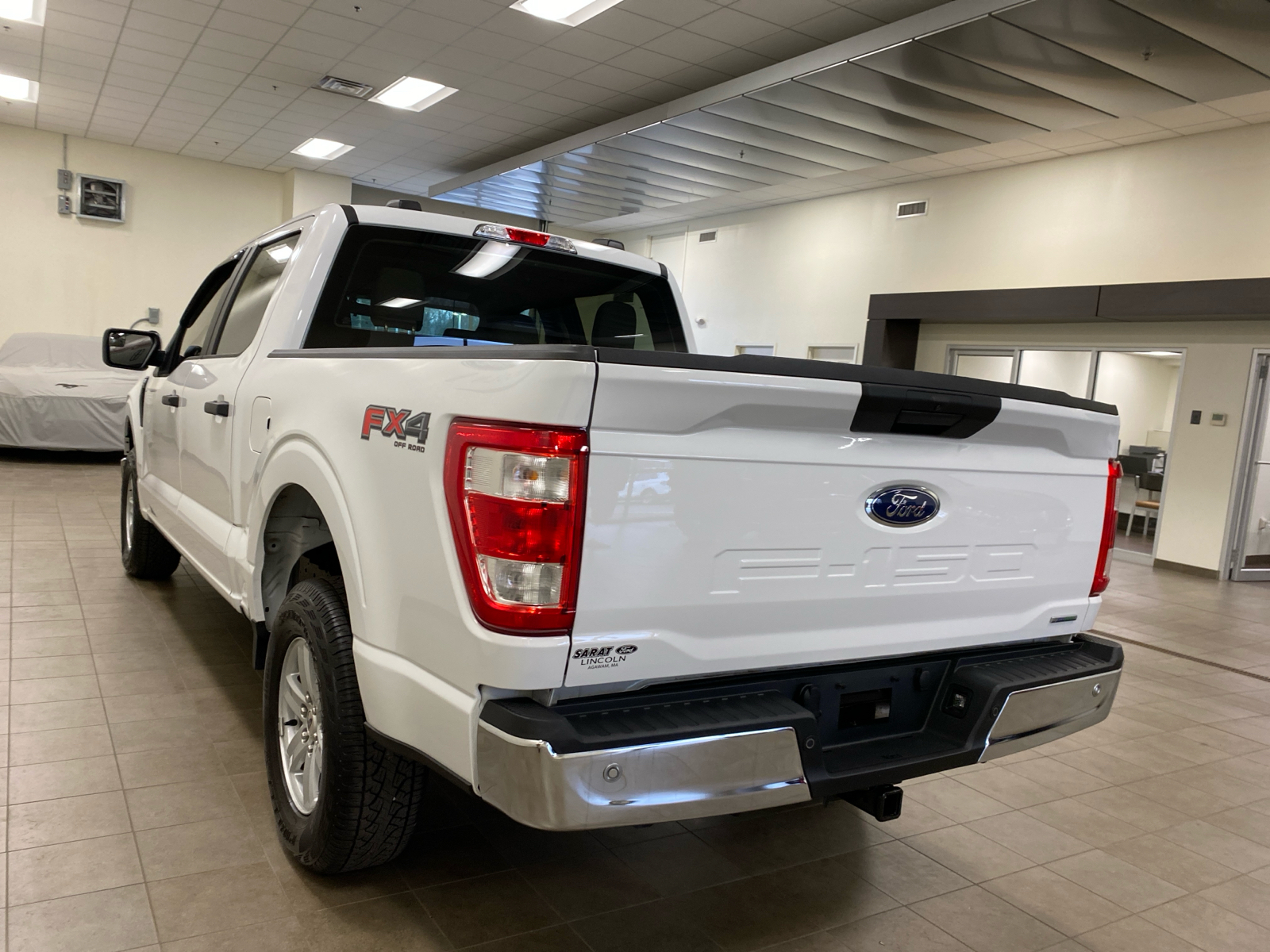 2023 Ford F-150 XL 5