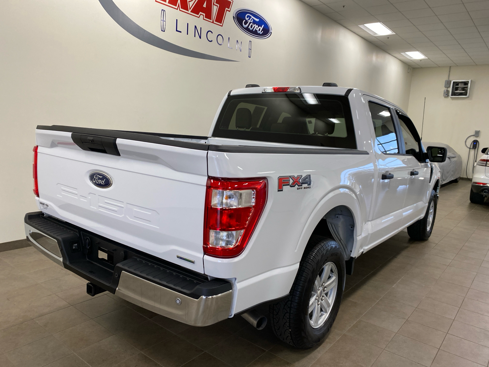 2023 Ford F-150 XL 7