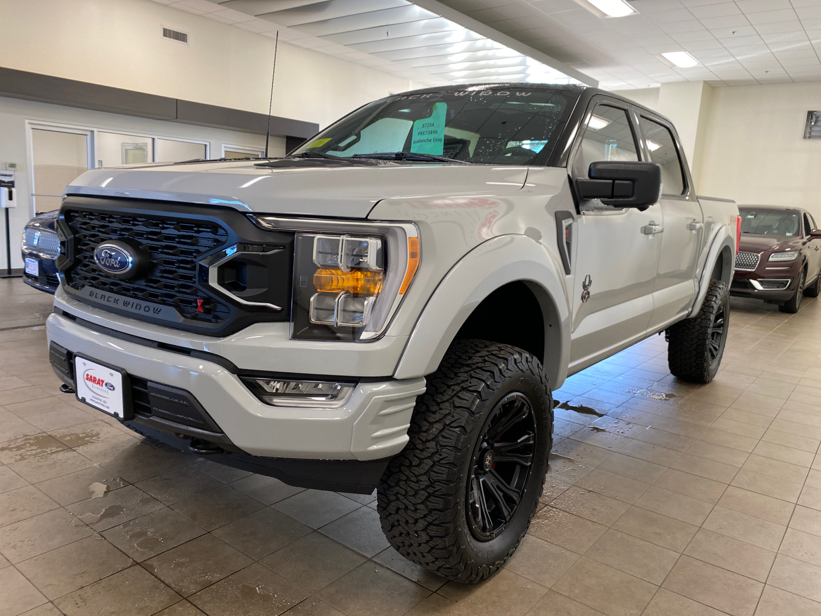 2023 Ford F-150 2023 FORD F-150 XLT CREW CAB 4DR 145 WB 4WD 4