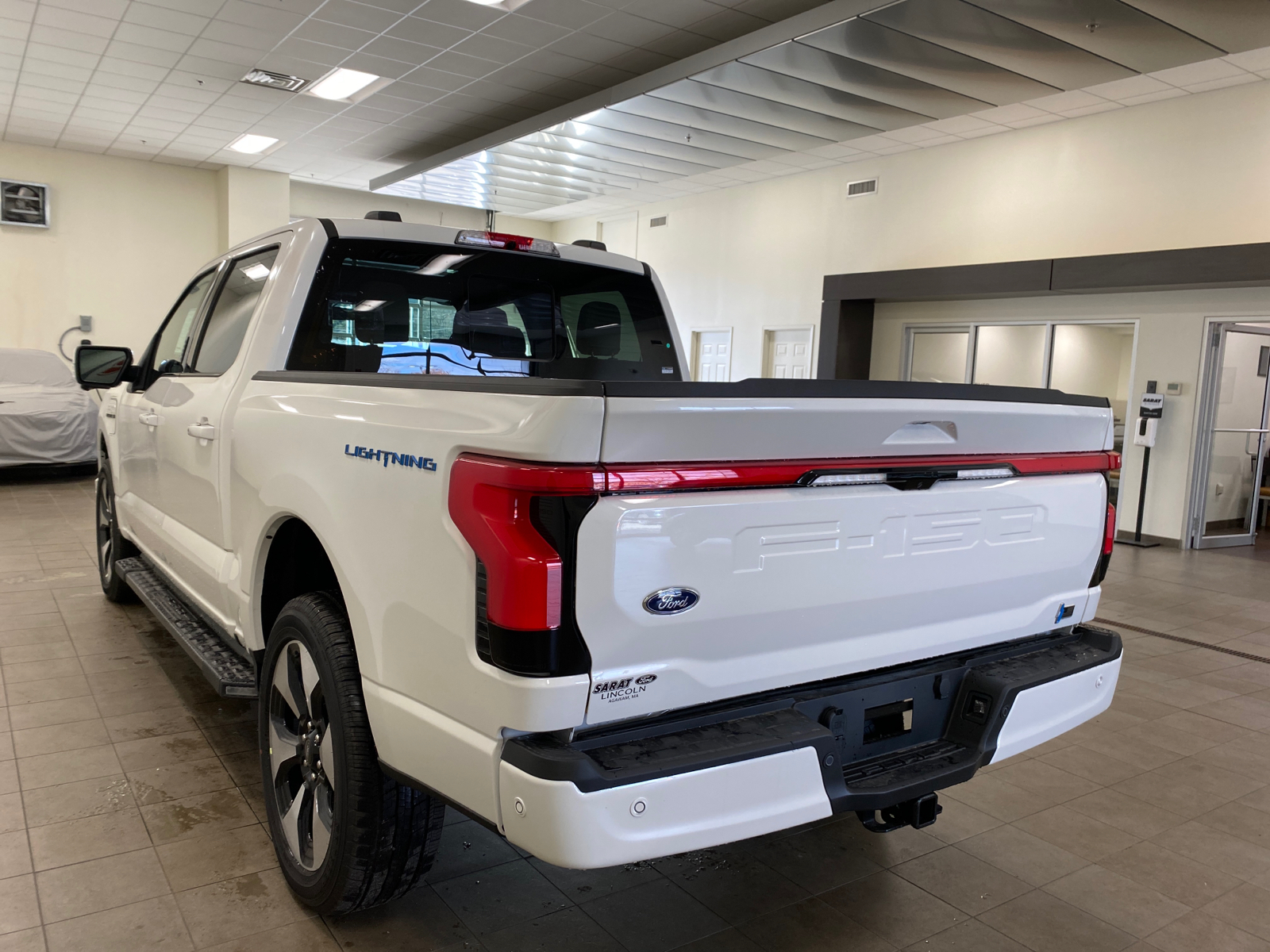 2023 Ford F-150 Lightning F150 4X4 PLATINUM - 145 9