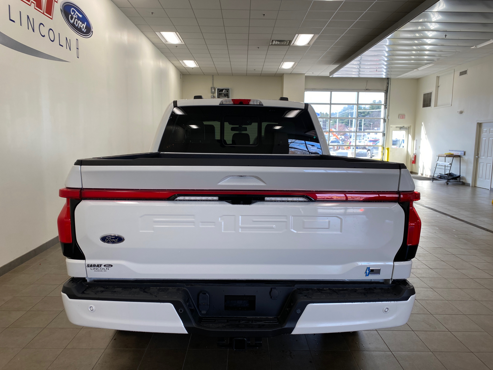 2023 Ford F-150 Lightning F150 4X4 PLATINUM - 145 10