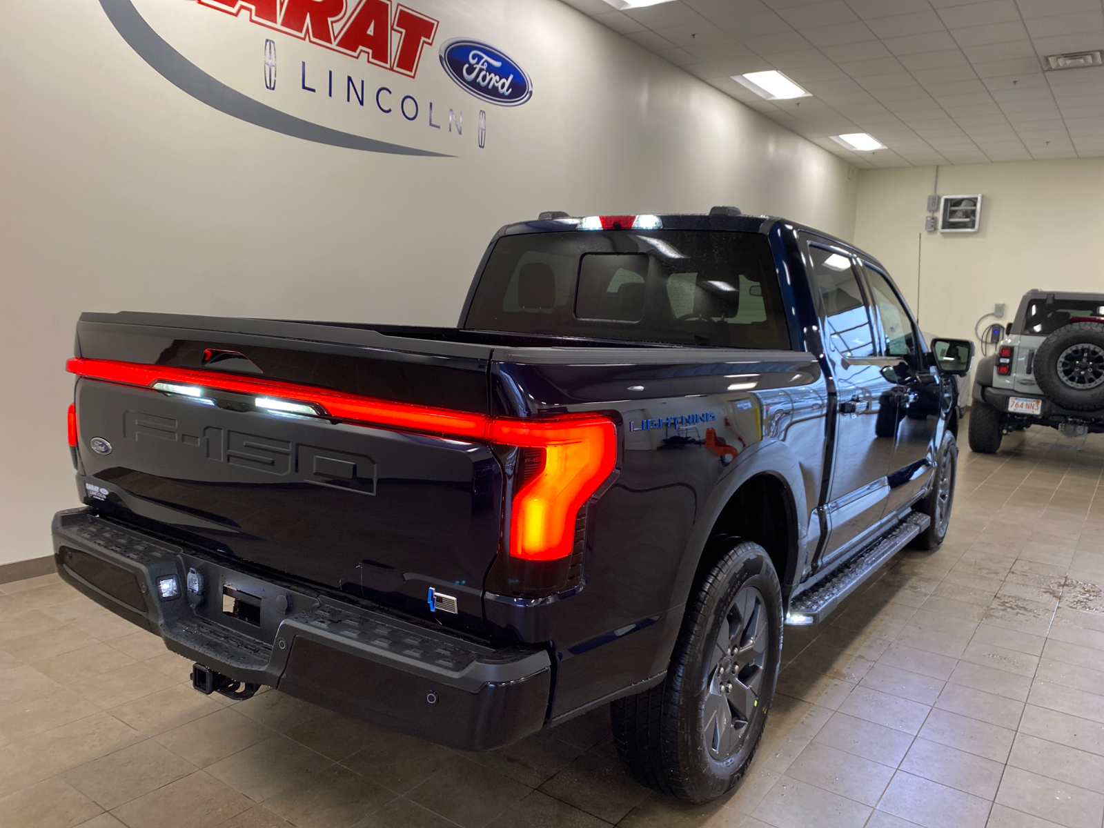 2023 Ford F-150 Lightning F150 4X4 SUPERCREW - 145 14