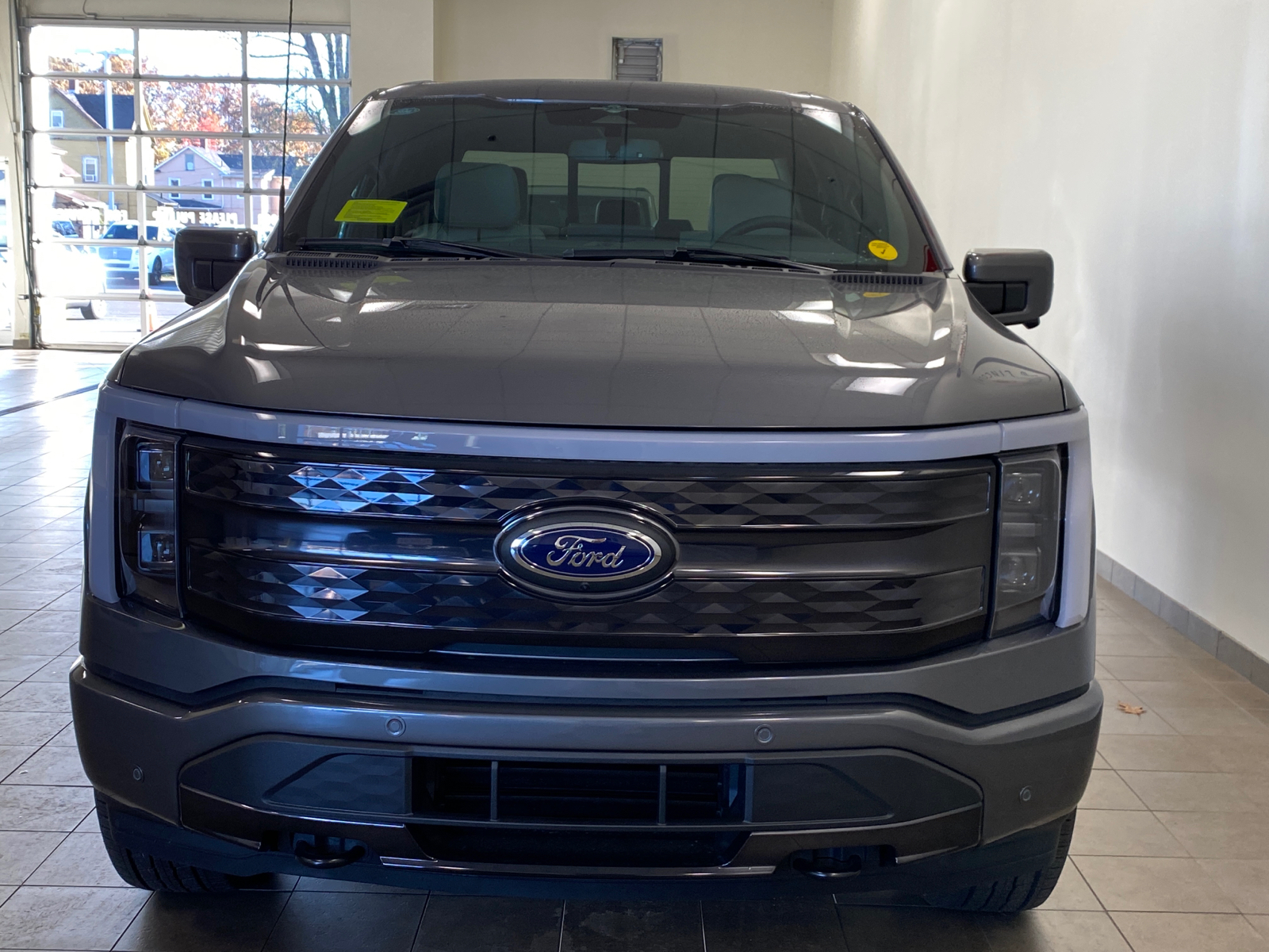 2023 Ford F-150 Lightning F150 4X4 PLATINUM - 145 3