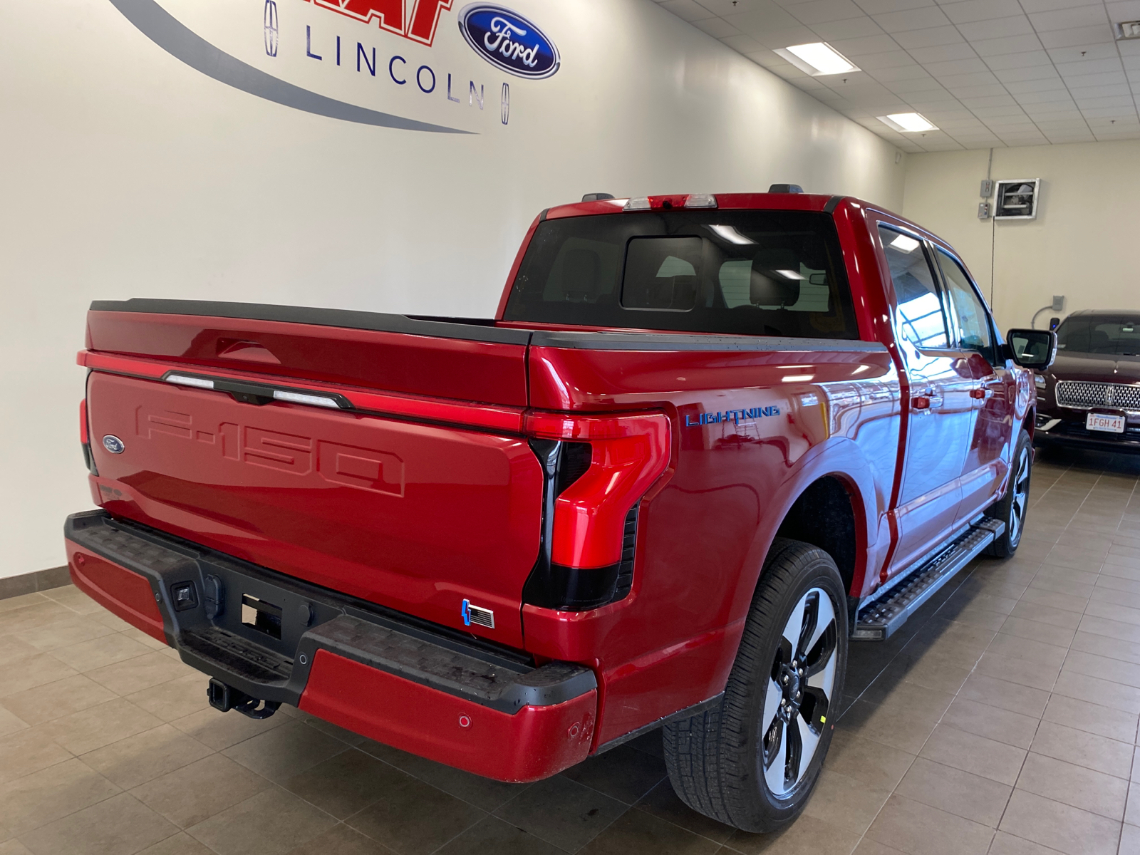 2023 Ford F-150 Lightning F150 4X4 PLATINUM - 145 14