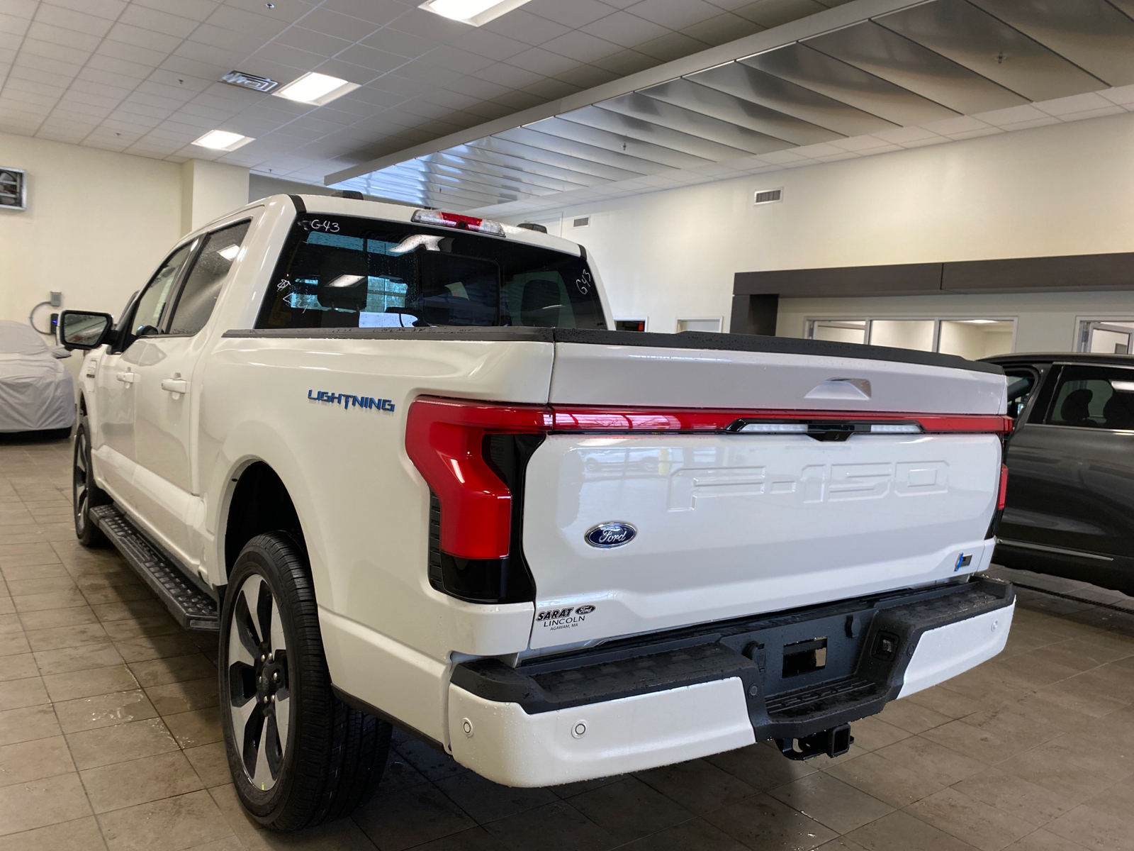 2023 Ford F-150 Lightning F150 4X4 PLATINUM - 145 9