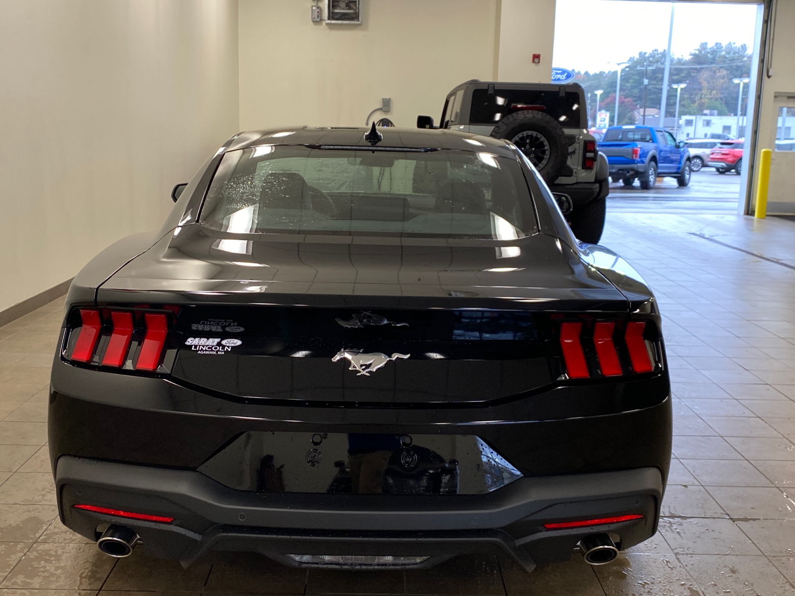 2024 Ford Mustang MUSTANG ECOBOOST COUPE PREM 6