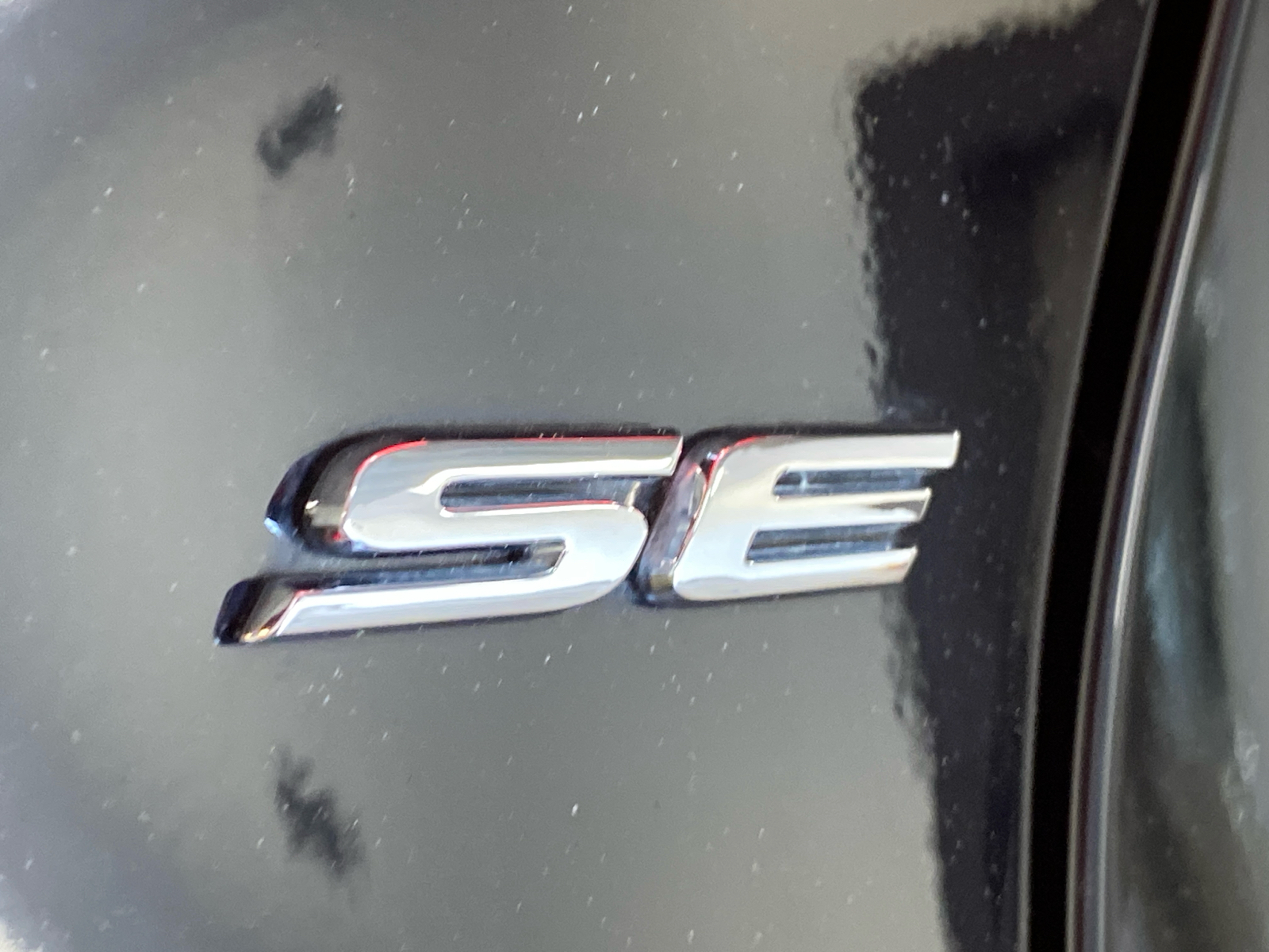 2018 Ford Fusion Energi SE 9
