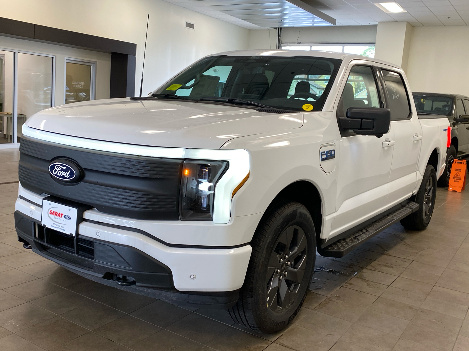 2024 Ford F-150 Lightning F150 4X4 SUPERCREW XLT - 145 4