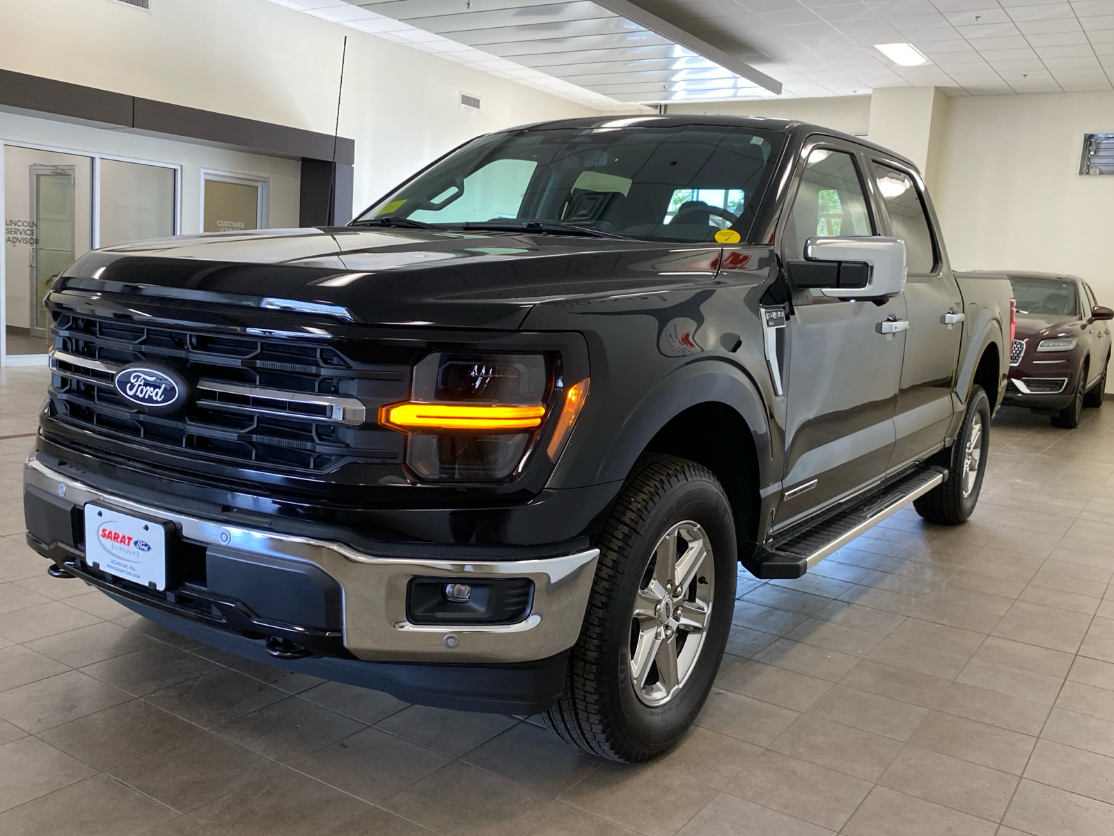 2024 Ford F-150 2024 FORD F-150 XLT CREW CAB 4DR 145 WB 4WD 4