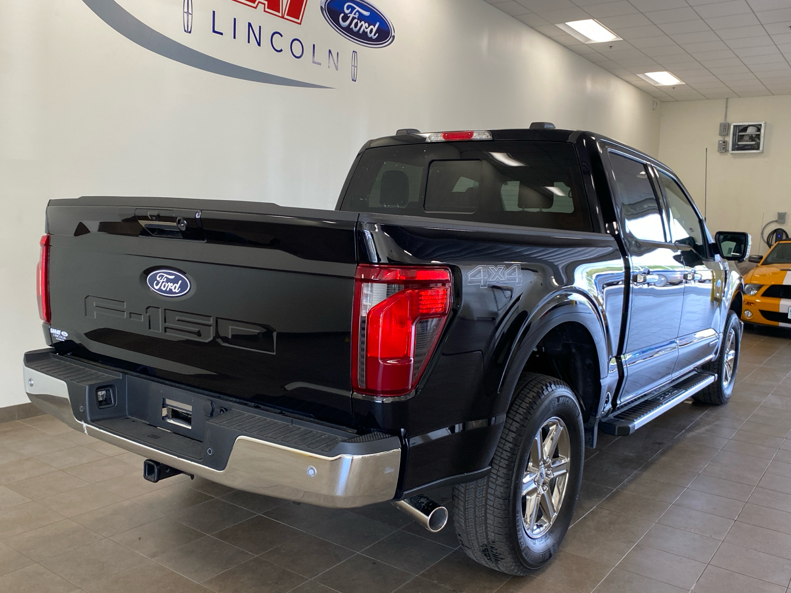 2024 Ford F-150 2024 FORD F-150 XLT CREW CAB 4DR 145 WB 4WD 7