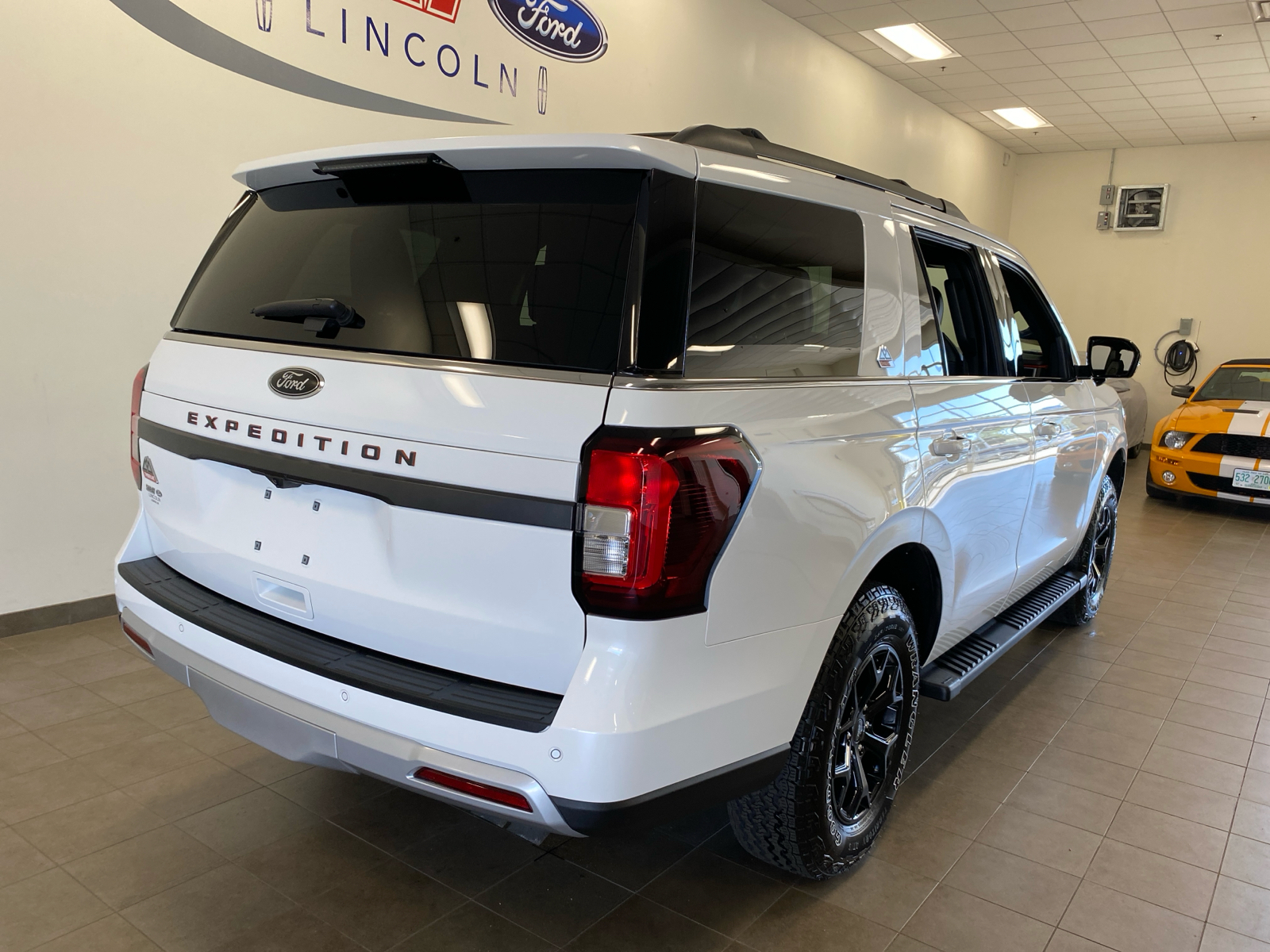 2022 Ford Expedition Timberline 8