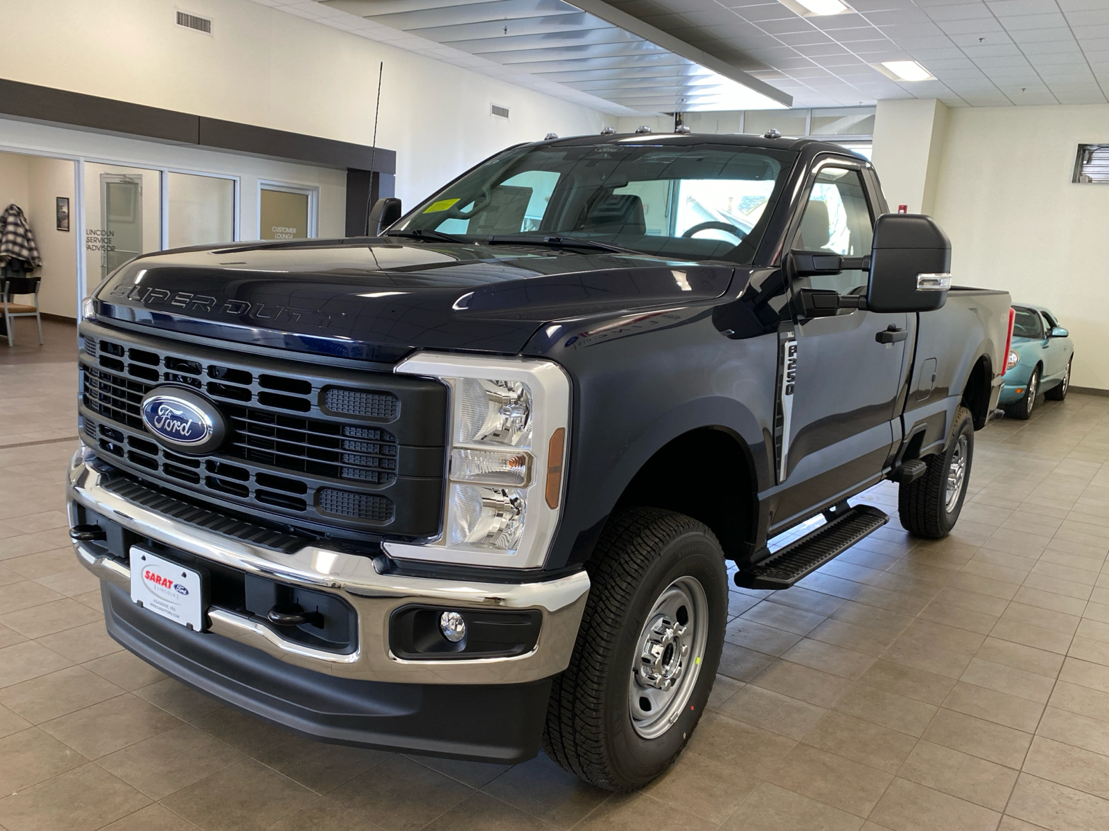 2024 Ford Super Duty F-250 SRW 2024 FORD F-250 XLT REG. CAB 2DR 142 WB 4WD HD 4