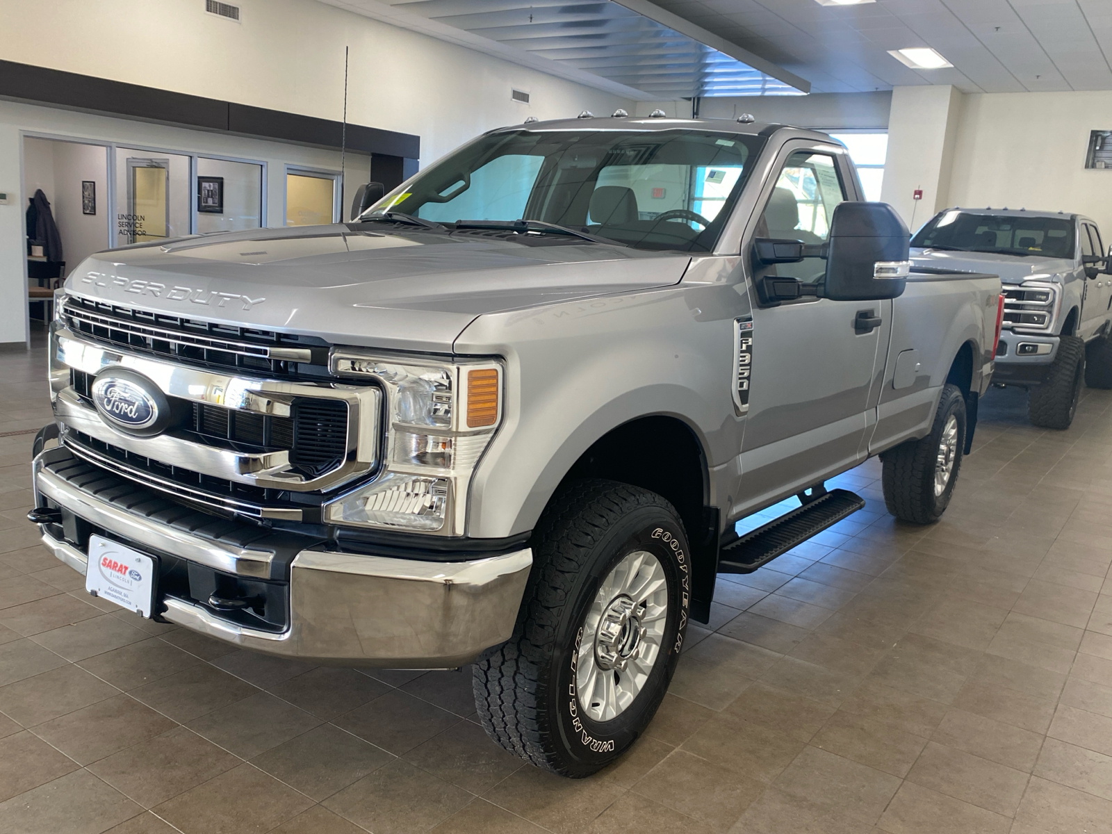 2022 Ford Super Duty F-350 SRW XL 4