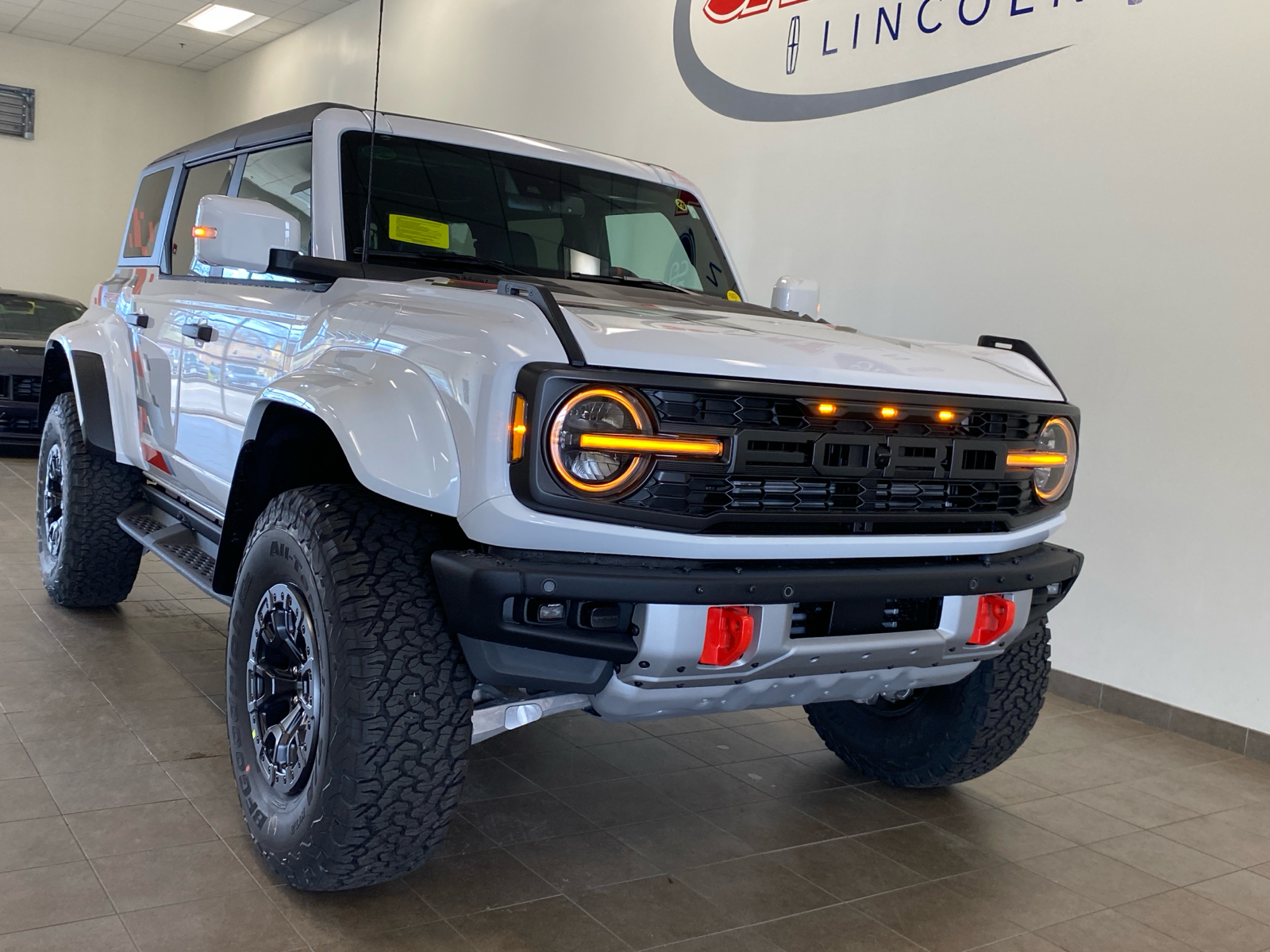 2024 Ford Bronco 2024 FORD BRONCO RAPTOR 4DR SUV 116.1 WB 4WD 2