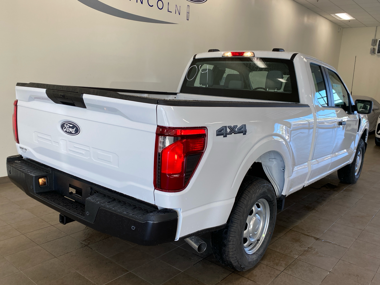 2024 Ford F-150 2024 FORD F-150 XL SUPER CAB 4DR 145 WB 4WD 7