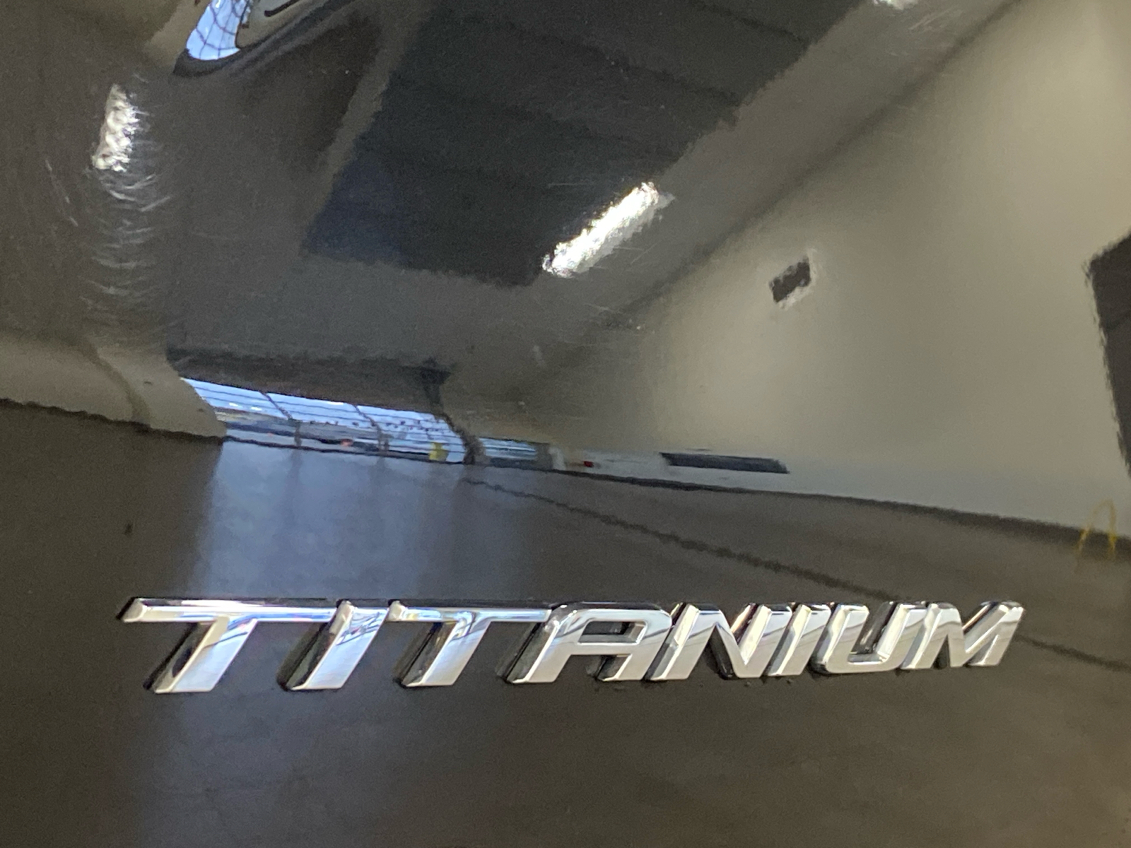 2021 Ford Edge Titanium 7