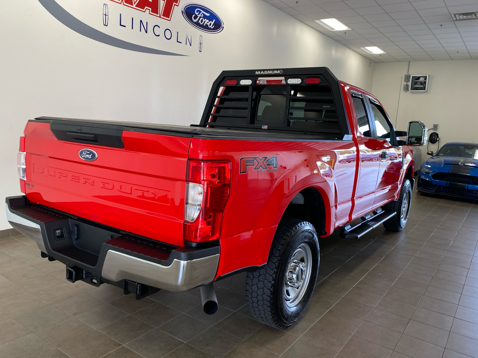 2020 Ford Super Duty F-350 SRW XL 7