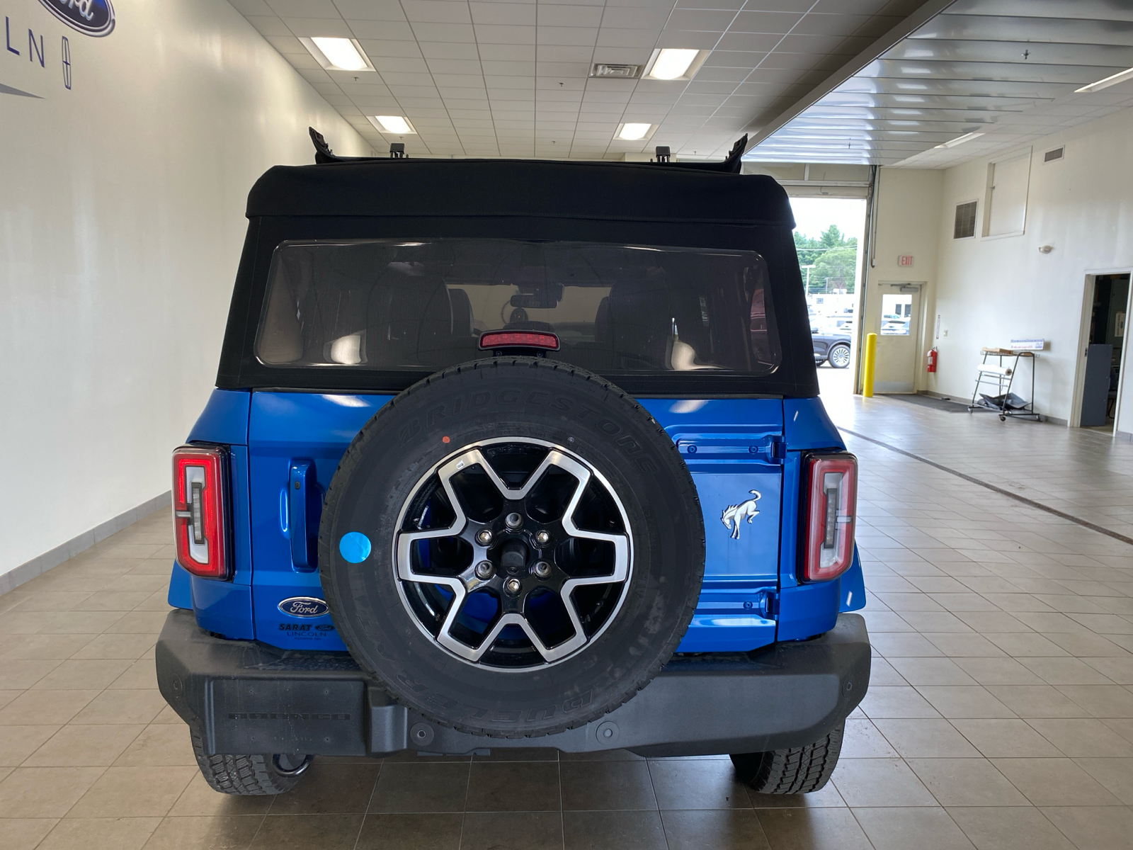 2024 Ford Bronco 2024 FORD BRONCO OUTER BANKS 4DR SUV 116.1 WB 4WD 9