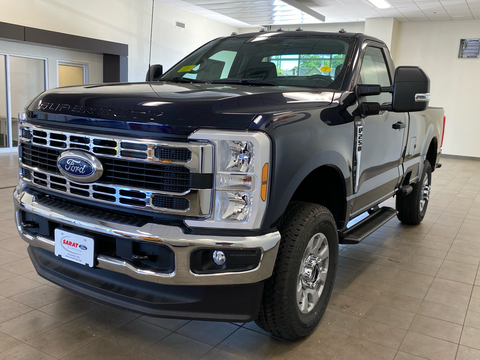 2024 Ford Super Duty F-250 SRW 2024 FORD F-250 XLT REG. CAB 2DR 142 WB 4WD HD 4