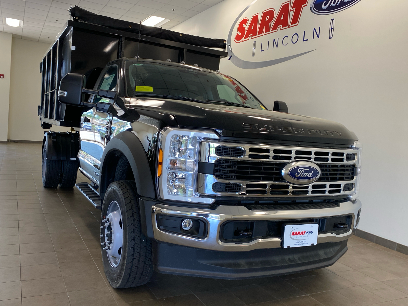 2024 Ford Super Duty F-600 DRW XL 2