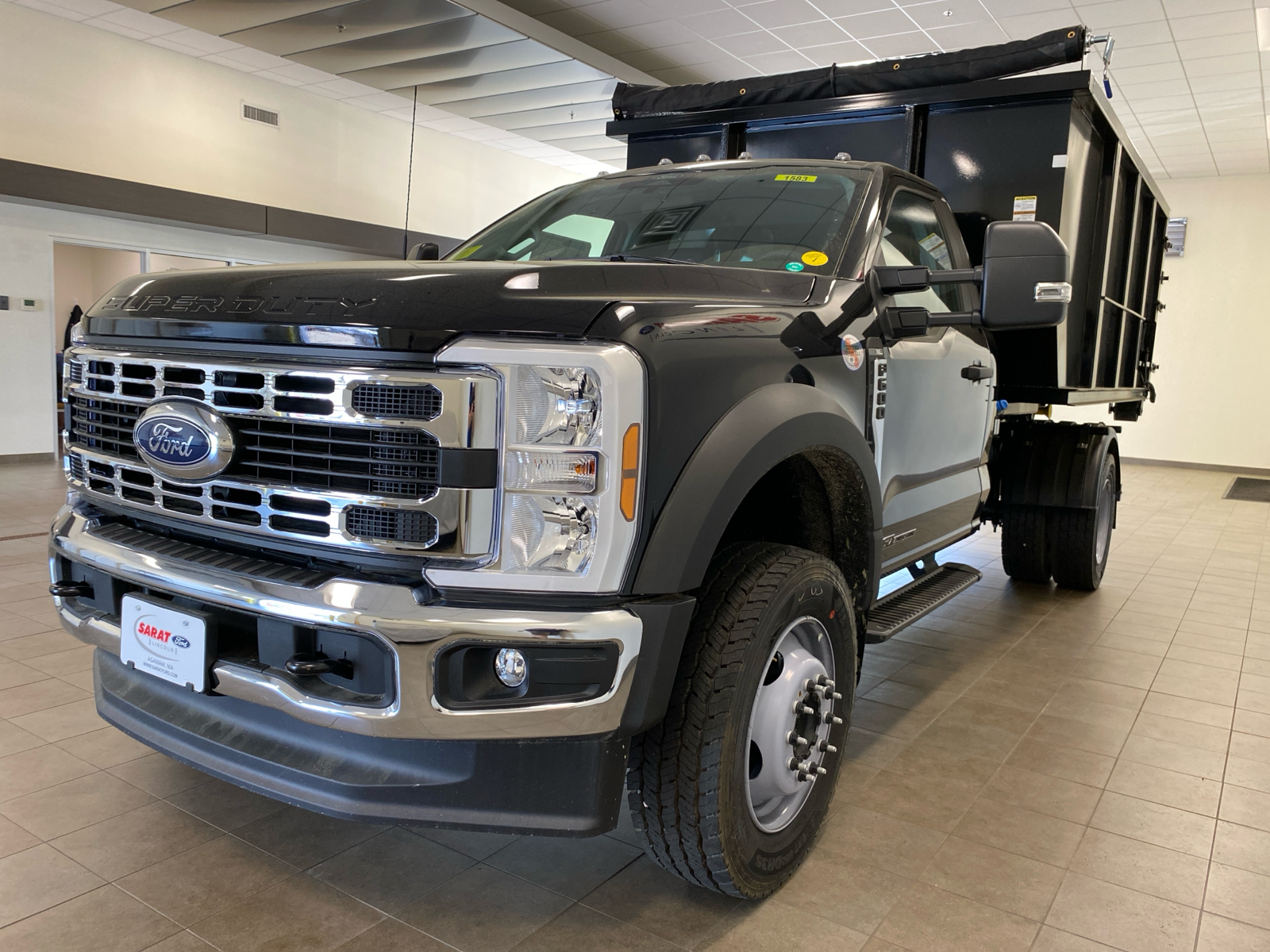 2024 Ford Super Duty F-600 DRW XL 4